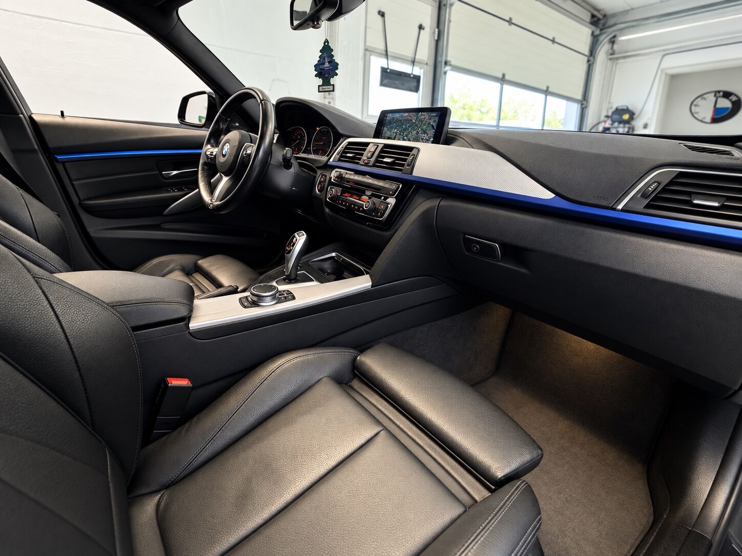 Billede af BMW 320i Touring 2,0 M-Sport Steptronic 184HK Stc 8g Aut.