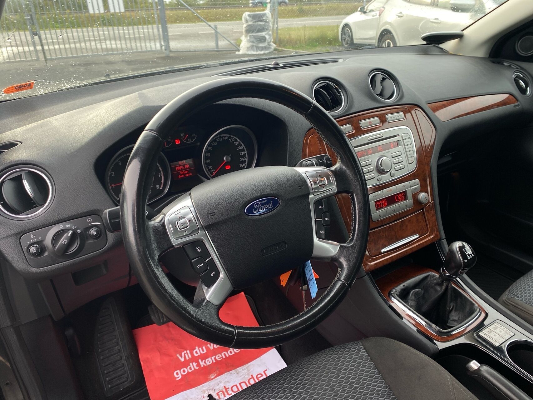 Billede af Ford Mondeo 2,0 Ghia 145HK
