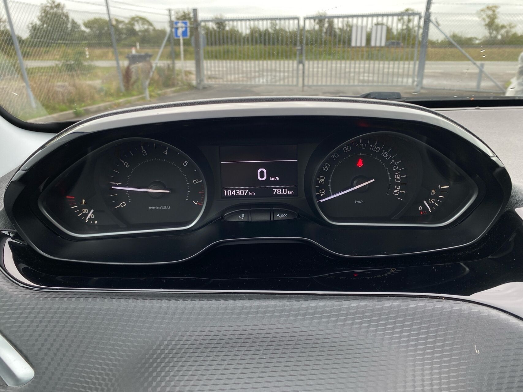 Billede af Peugeot 208 1,2 PureTech Selection Sky 82HK 5d