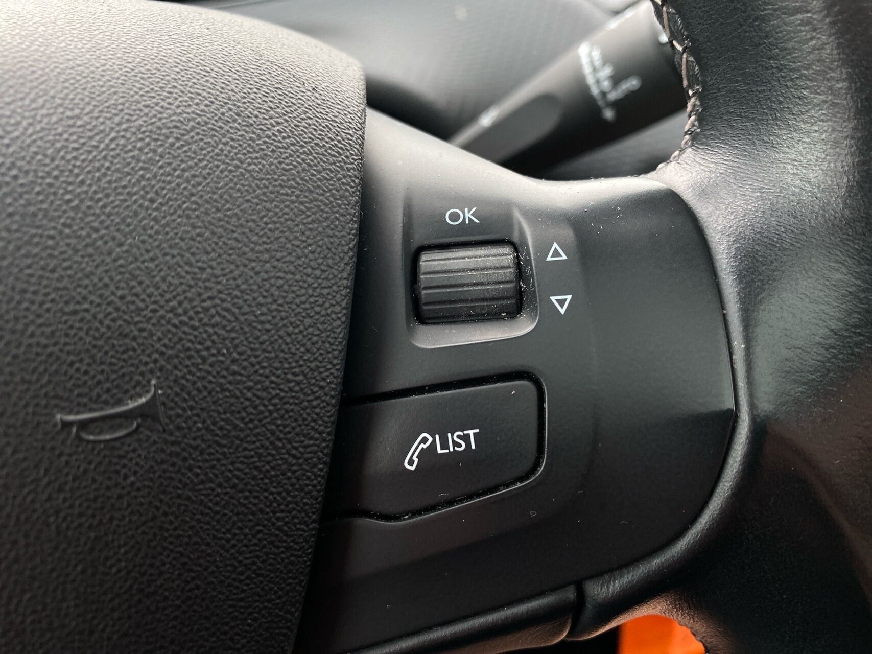 Billede af Peugeot 208 1,2 PureTech Selection Sky 82HK 5d