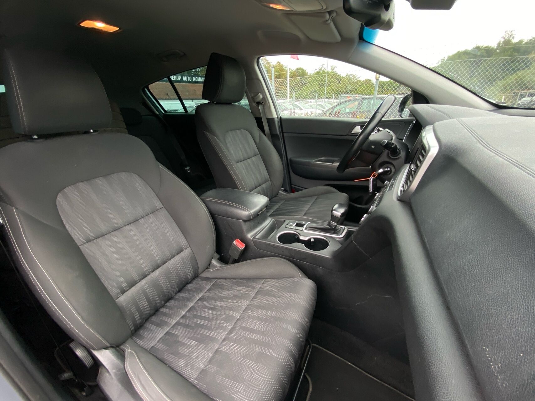 Billede af Kia Sportage 1,6 CRDI  Mild hybrid Vision DCT 136HK 5d 7g Aut.