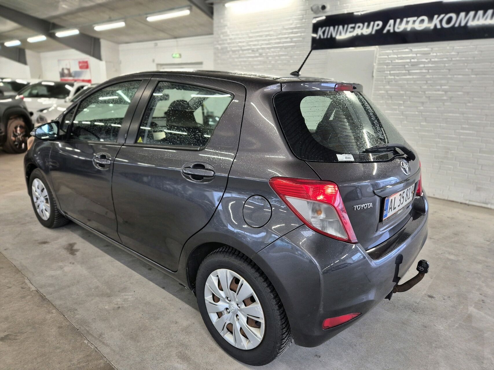 Billede af Toyota Yaris 1,0 VVT-I T2 Touch Air 69HK 5d