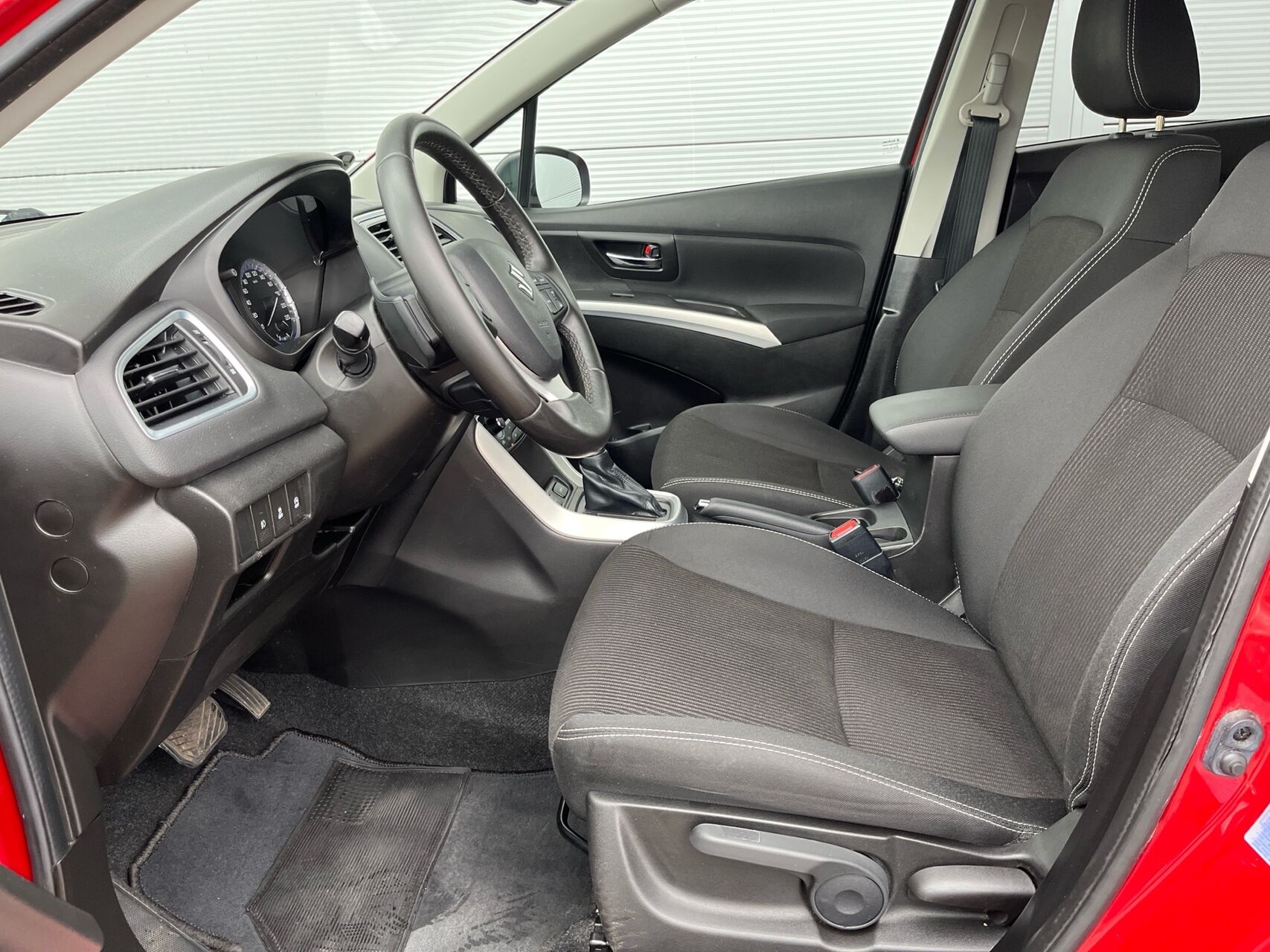 Billede af Suzuki S-Cross 1,0 Boosterjet Active 112HK 5d 6g Aut.