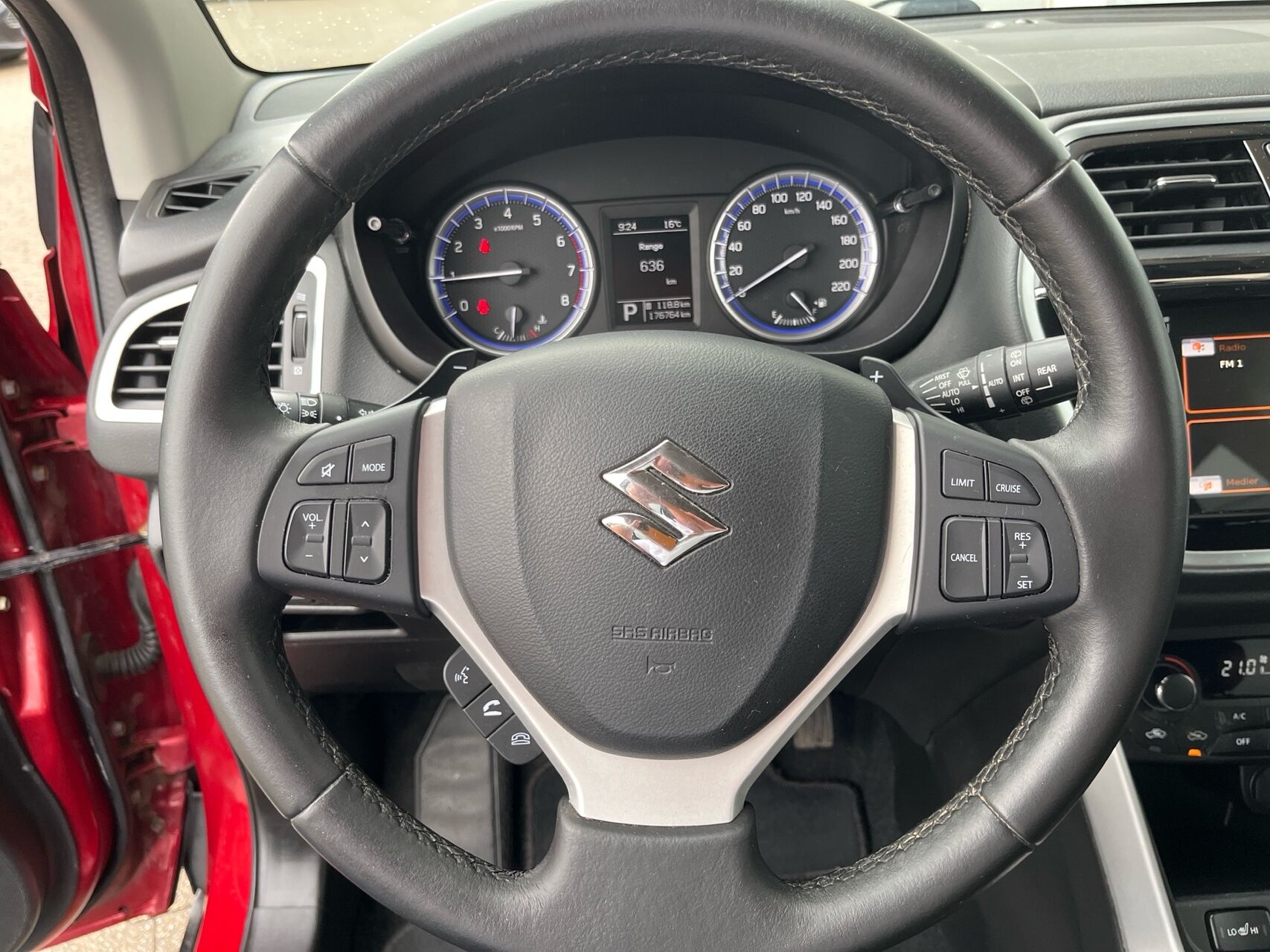 Billede af Suzuki S-Cross 1,0 Boosterjet Active 112HK 5d 6g Aut.