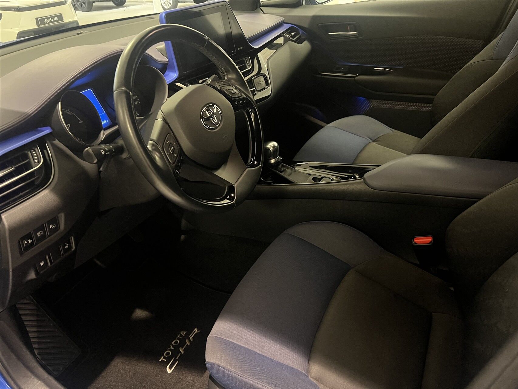 Billede af Toyota C-HR 1,8 Hybrid C-ULT Smart Multidrive S 122HK 5d Aut.