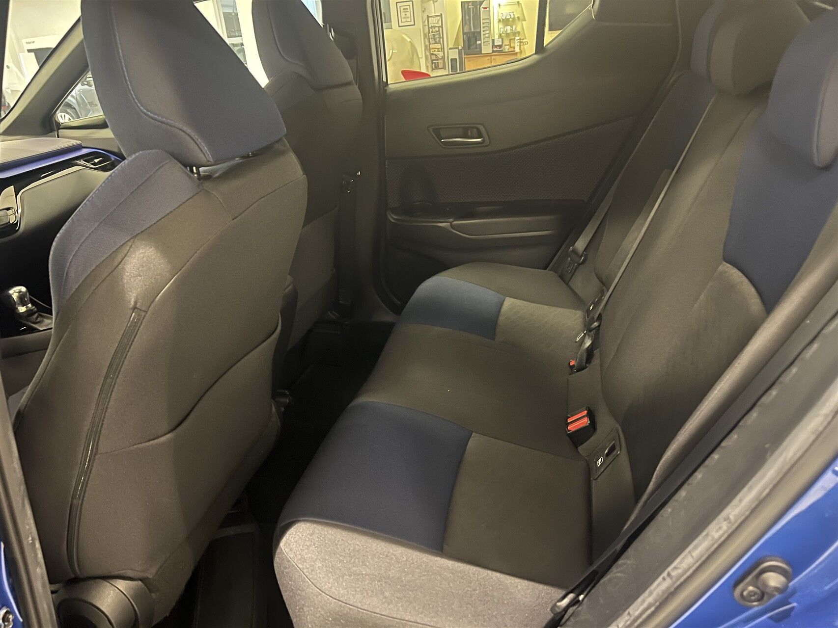 Billede af Toyota C-HR 1,8 Hybrid C-ULT Smart Multidrive S 122HK 5d Aut.