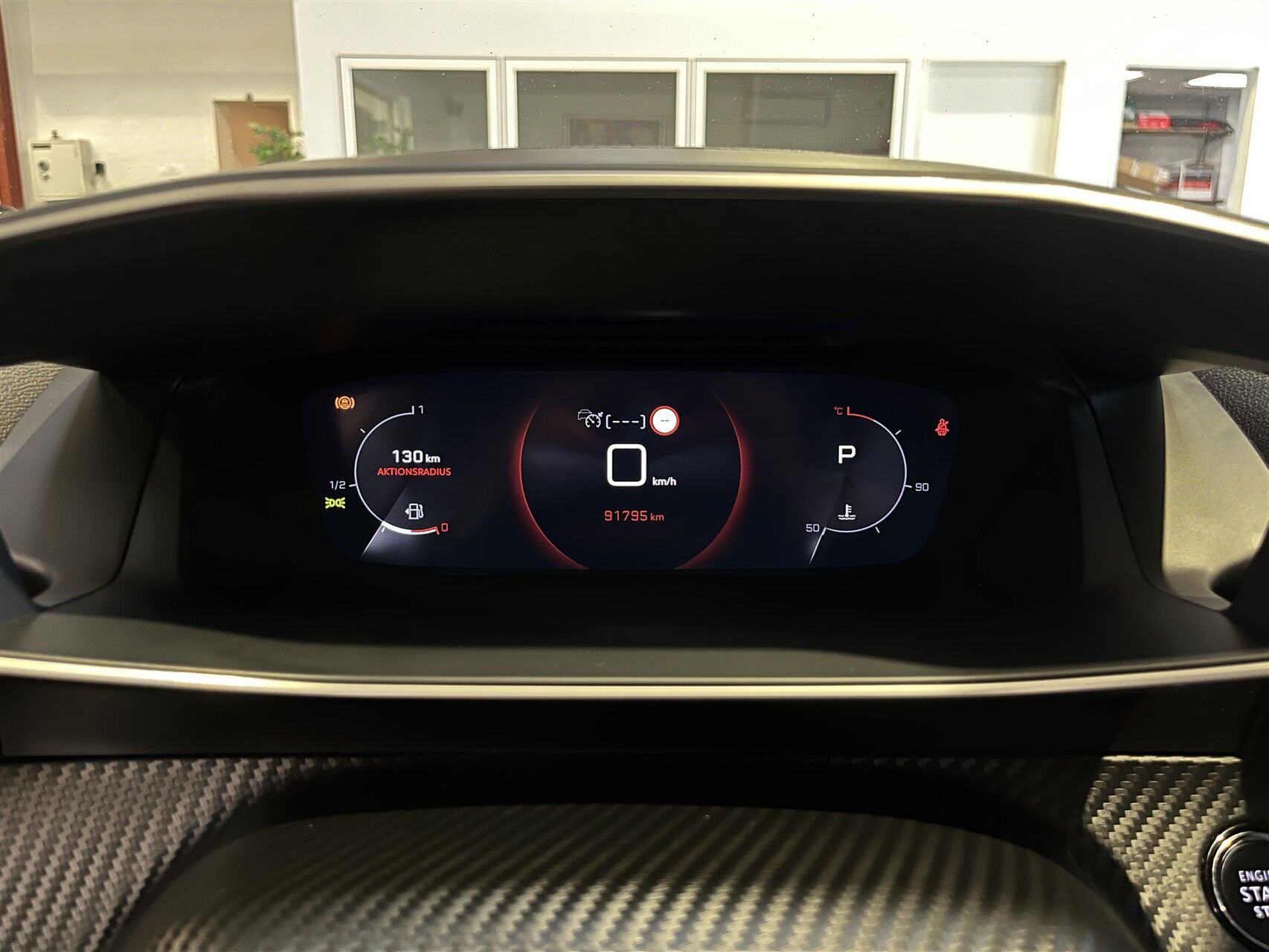 Billede af Peugeot 2008 1,2 PureTech Sportium EAT8 130HK 5d 8g Aut.