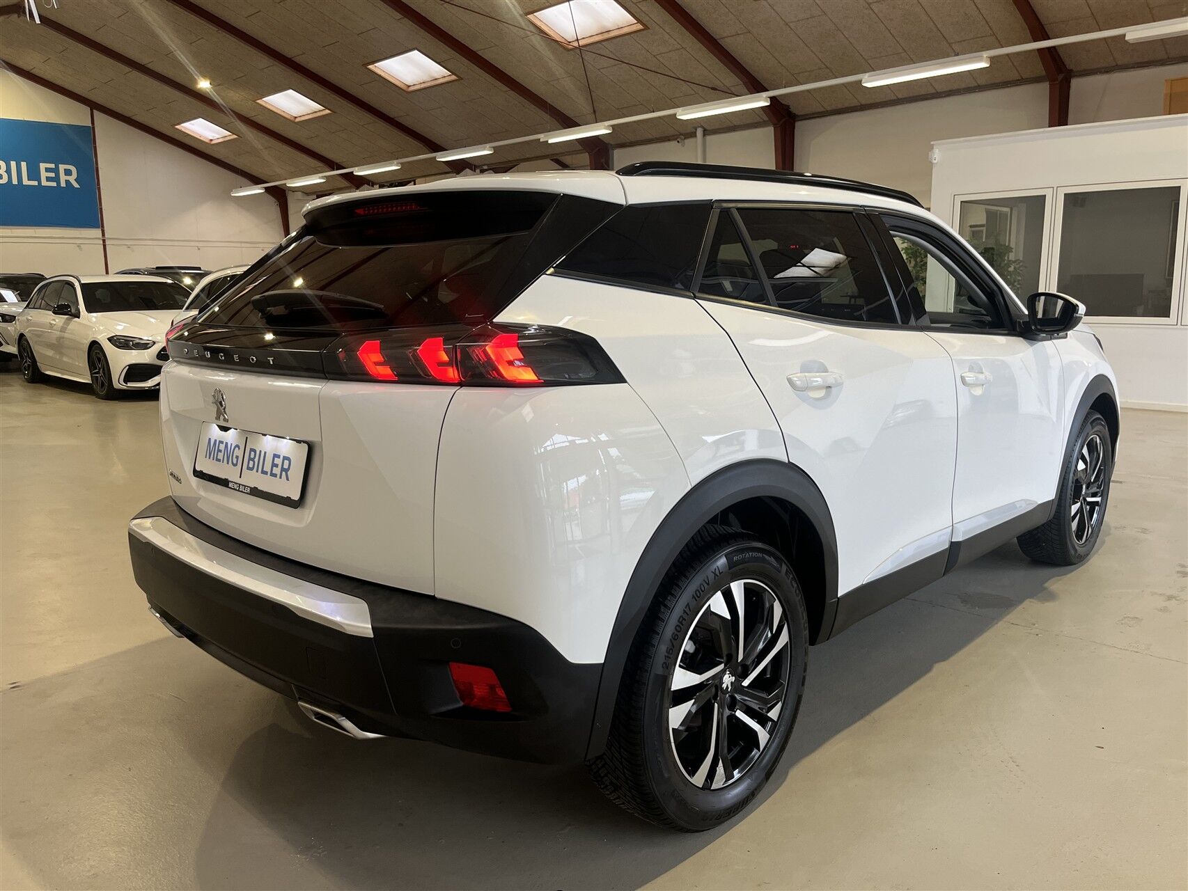 Billede af Peugeot 2008 1,2 PureTech Sportium EAT8 130HK 5d 8g Aut.