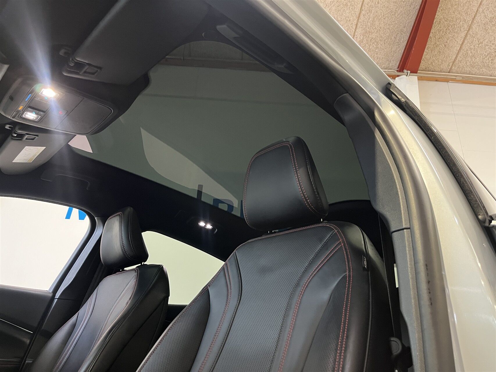 Billede af Ford Mustang Mach-E EL SR Premium AWD 371HK 5d Aut.