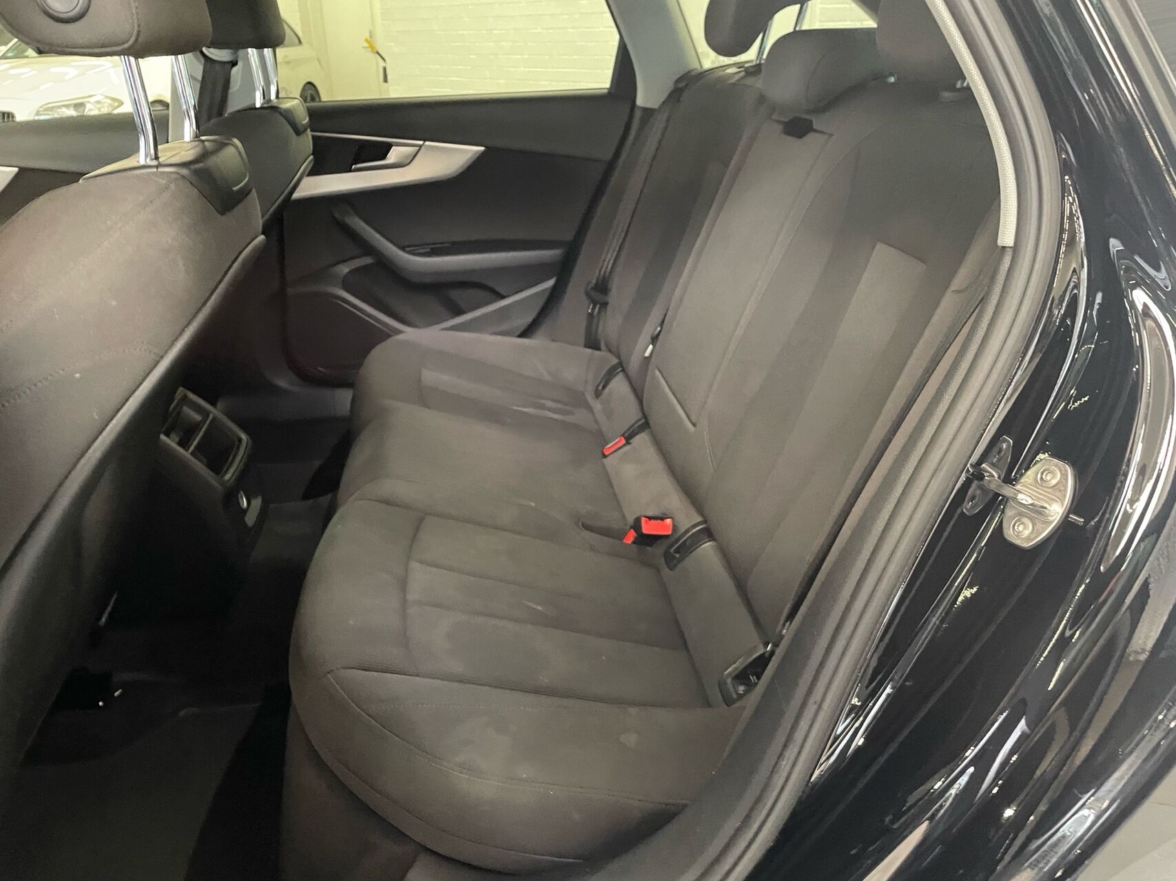 Billede af Audi A4 Avant 2,0 TFSI  Mild hybrid Sport Prestige Tour S Tronic 190HK Stc 7g Aut.