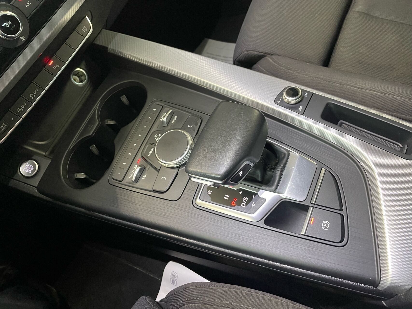 Billede af Audi A4 Avant 2,0 TFSI  Mild hybrid Sport Prestige Tour S Tronic 190HK Stc 7g Aut.