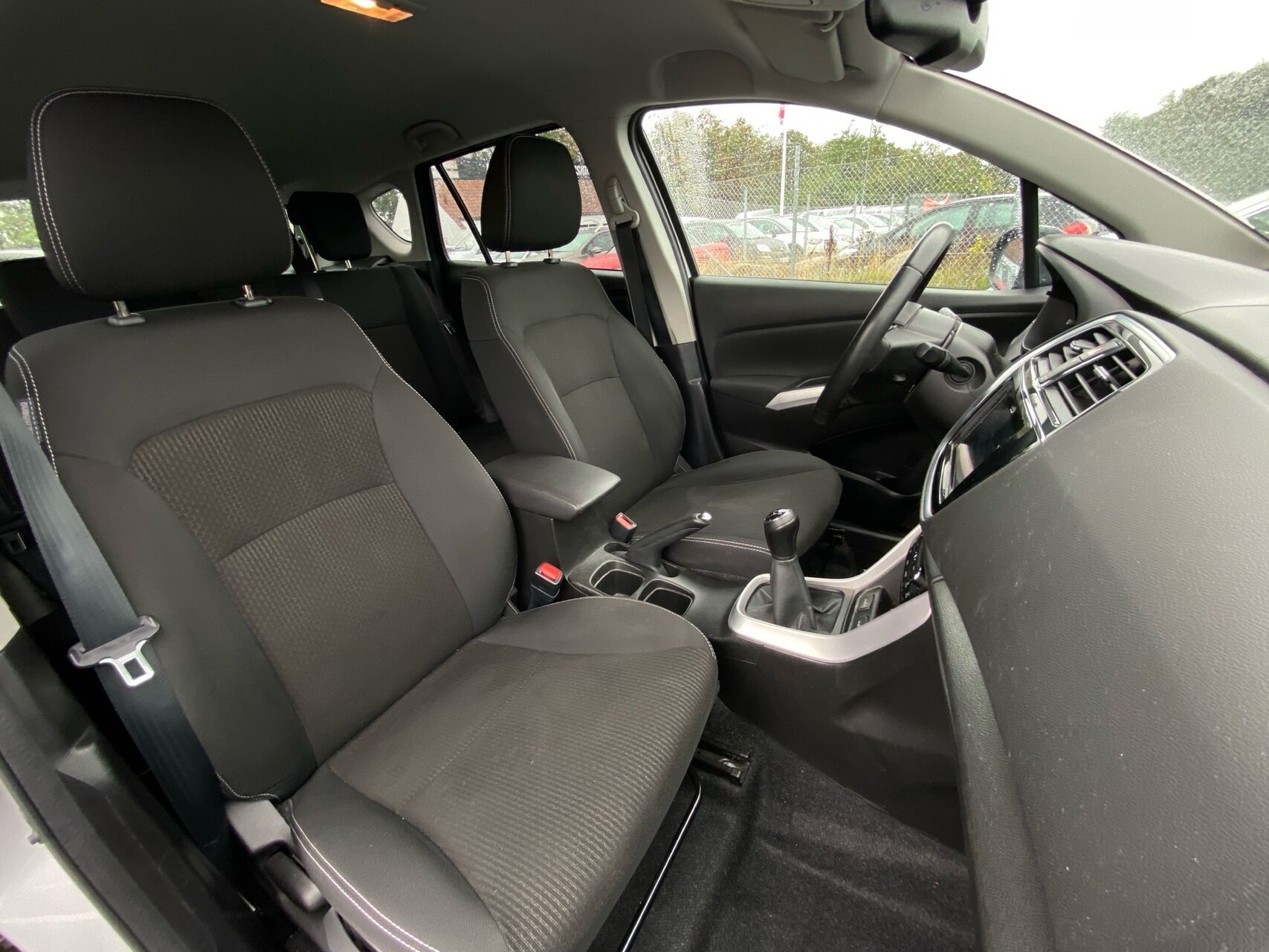 Billede af Suzuki S-Cross 1,0 Boosterjet Active 112HK 5d