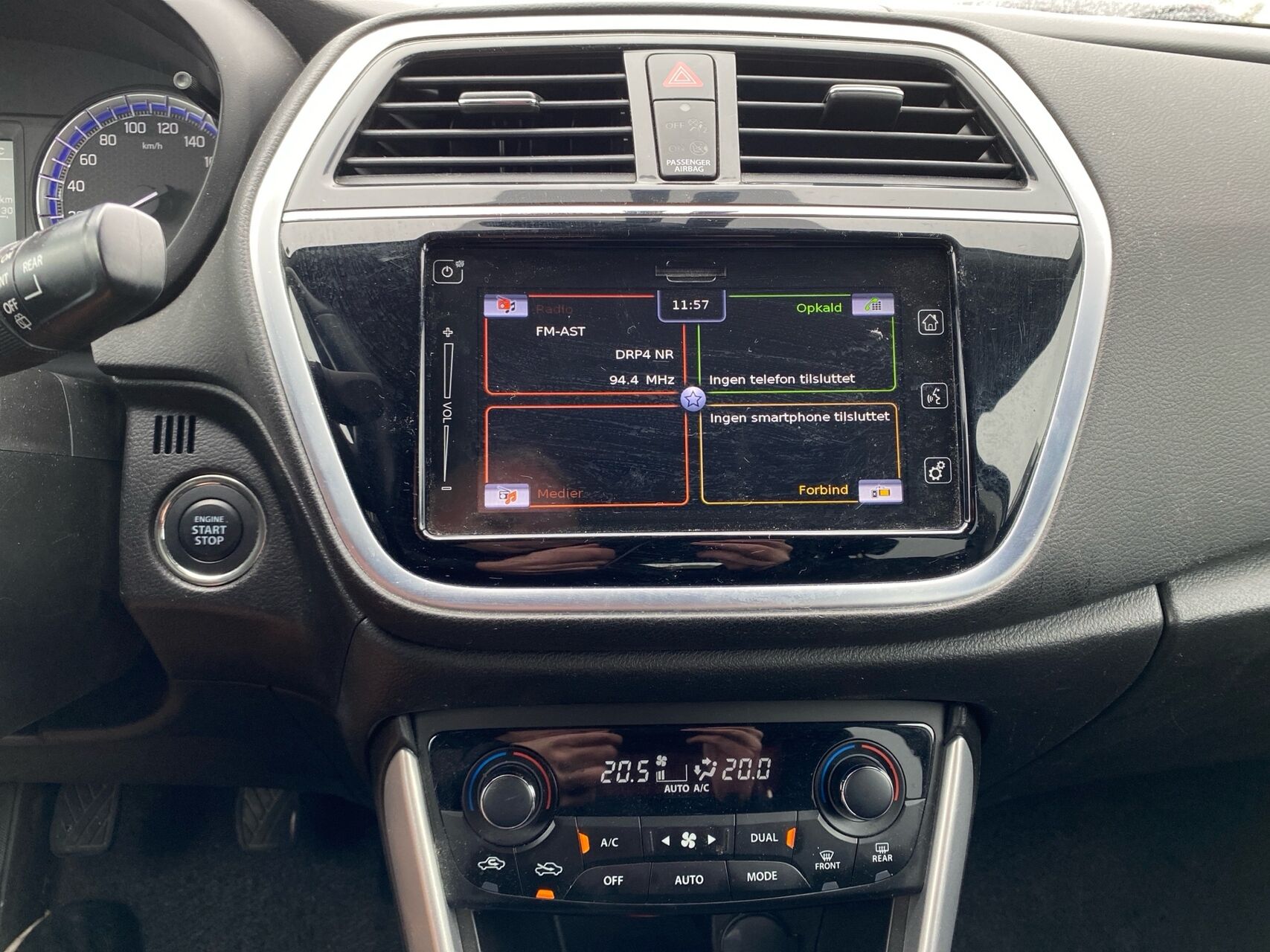 Billede af Suzuki S-Cross 1,0 Boosterjet Active 112HK 5d