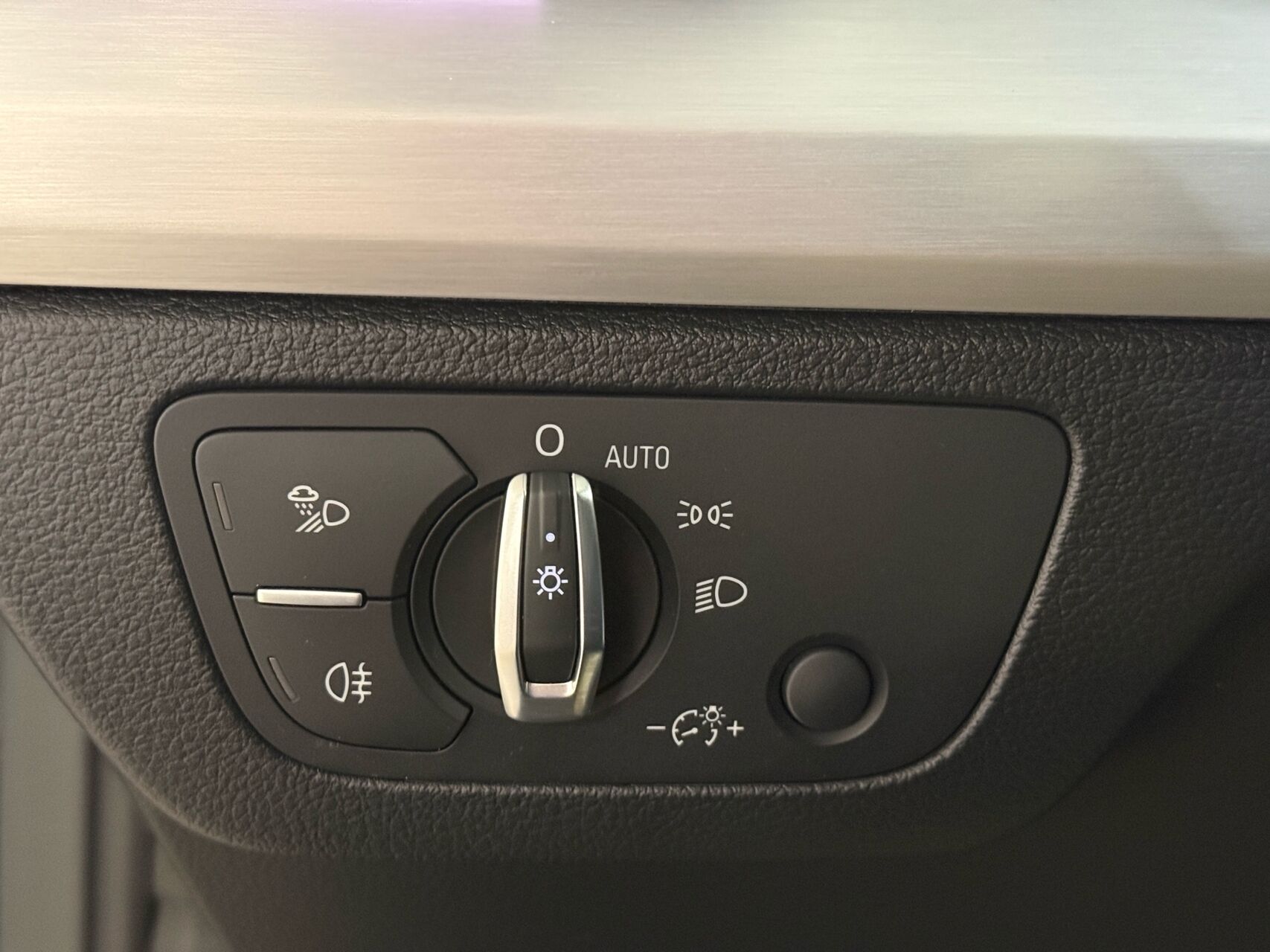 Billede af Audi Q5 2,0 50 TFSI e  Plugin-hybrid S Line Quattro S Tron 299HK 5d 7g Aut.
