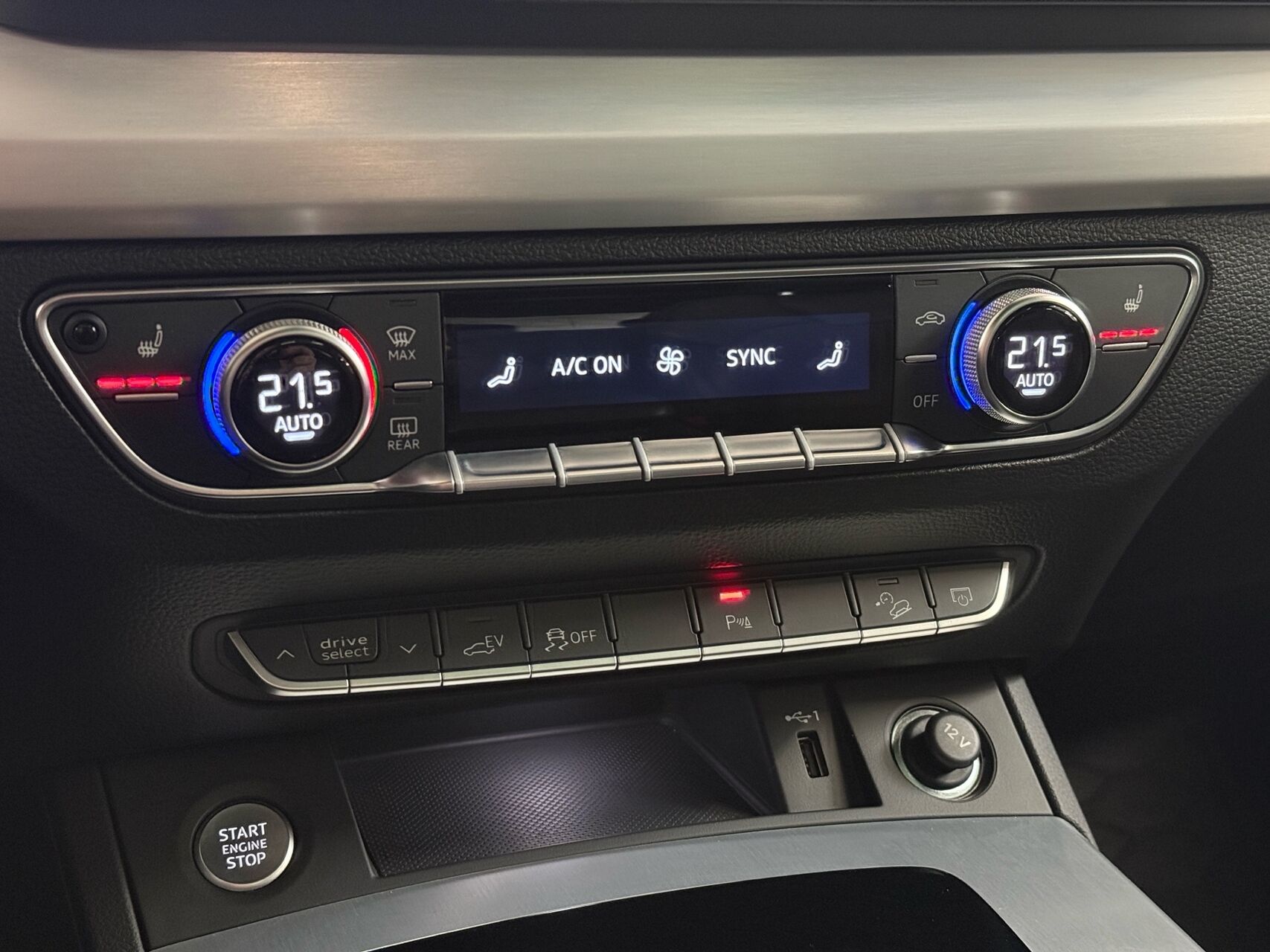 Billede af Audi Q5 2,0 50 TFSI e  Plugin-hybrid S Line Quattro S Tron 299HK 5d 7g Aut.