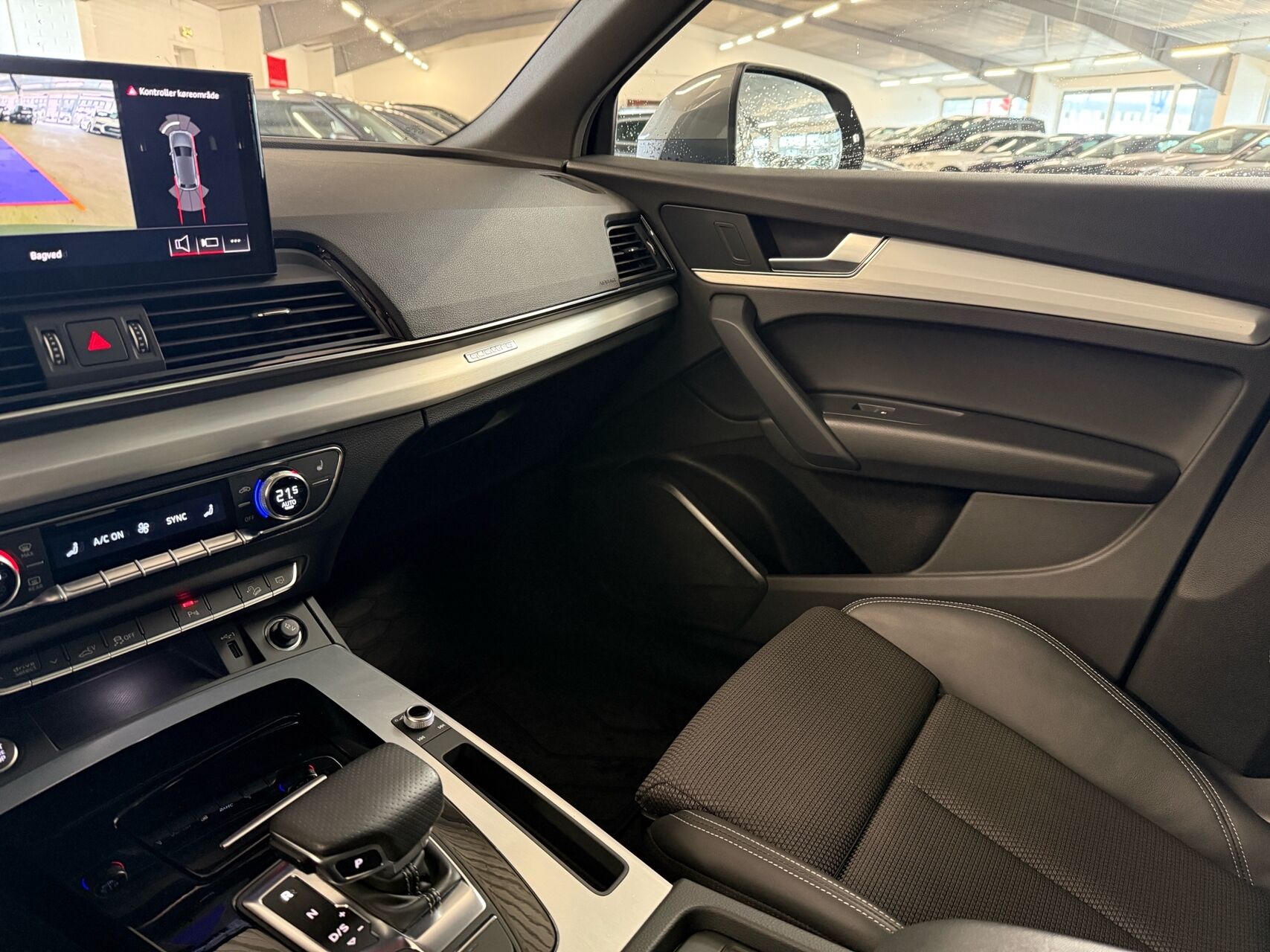 Billede af Audi Q5 2,0 50 TFSI e  Plugin-hybrid S Line Quattro S Tron 299HK 5d 7g Aut.