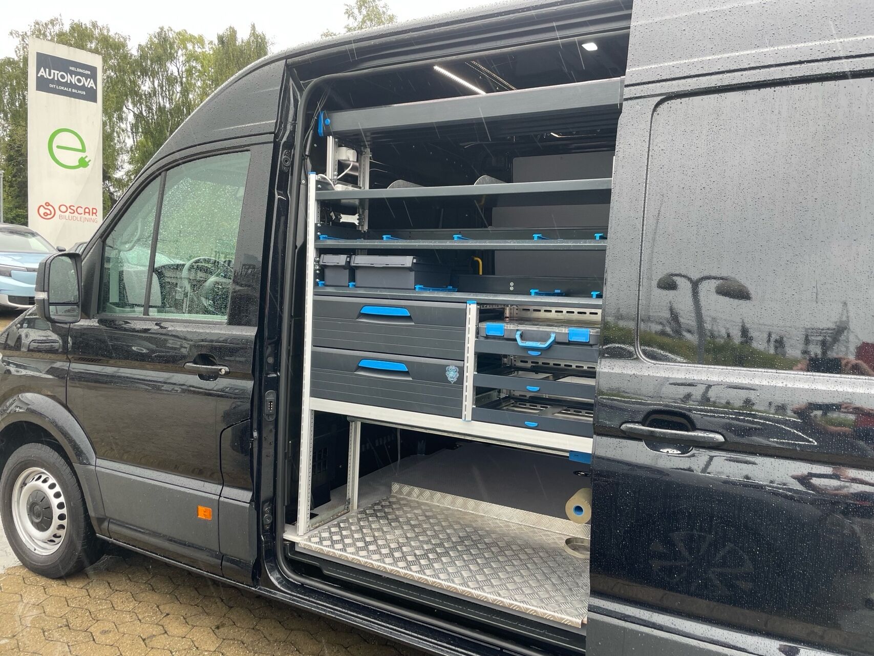 Billede af VW Crafter 35 L3H3 2,0 TDI SCR 177HK Van Aut. 