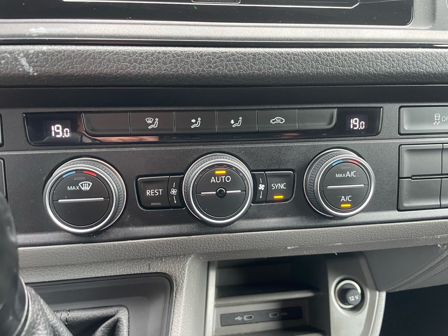 Billede af VW Crafter 35 L3H3 2,0 TDI SCR 177HK Van Aut. 