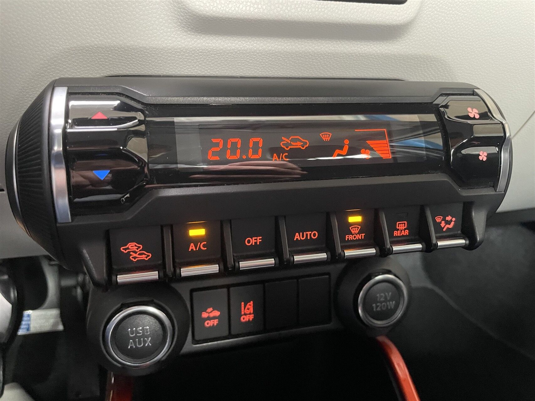 Billede af Suzuki Ignis 1,2 Dualjet 16V Adventure 90HK 5d
