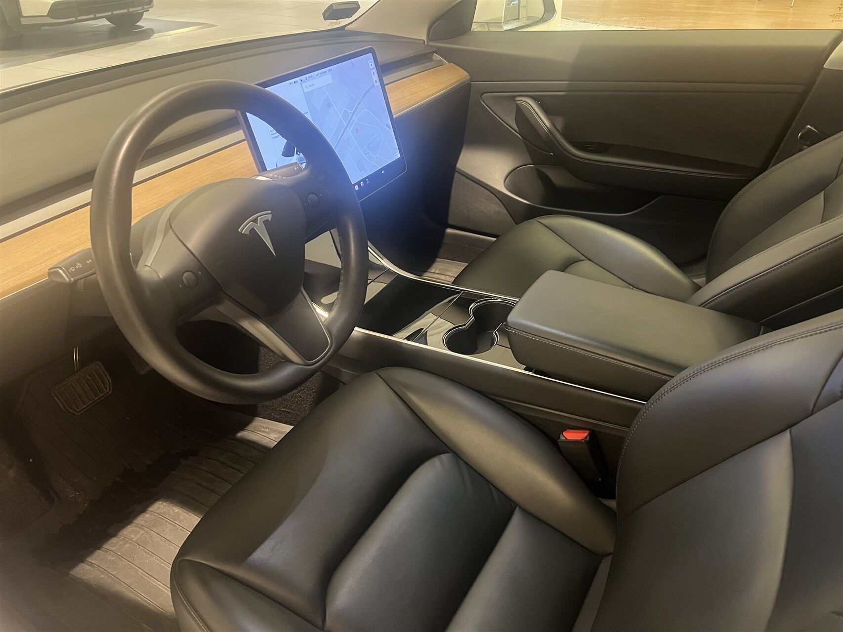 Billede af Tesla Model 3 EL Standard Range Plus 325HK Aut.
