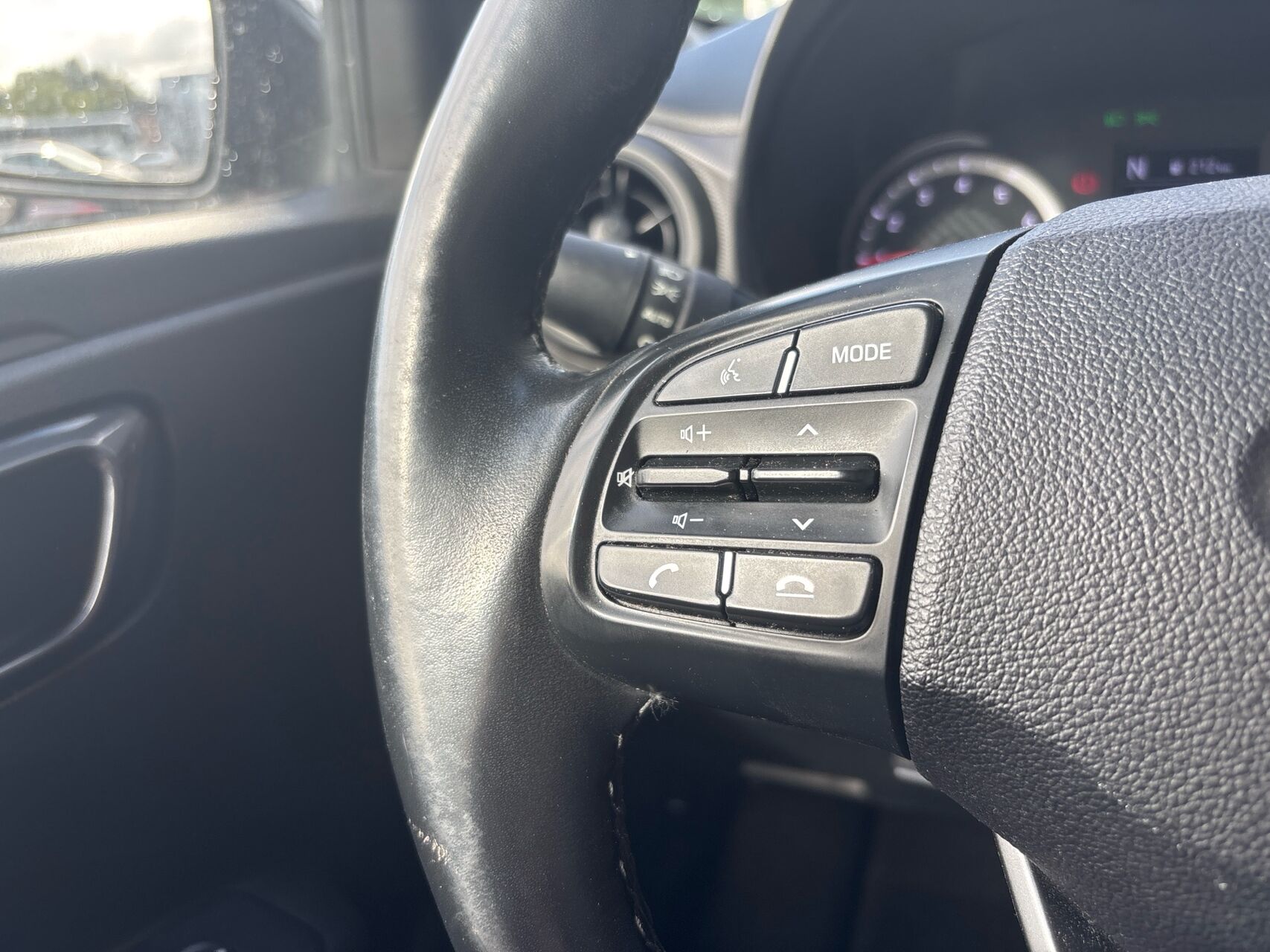 Billede af Hyundai i10 1,0 Advanced AMT 67HK 5d Aut.