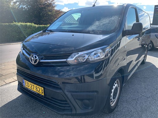 Toyota Proace Medium 2,0 D Comfort m/bagklap 120HK Van 6g