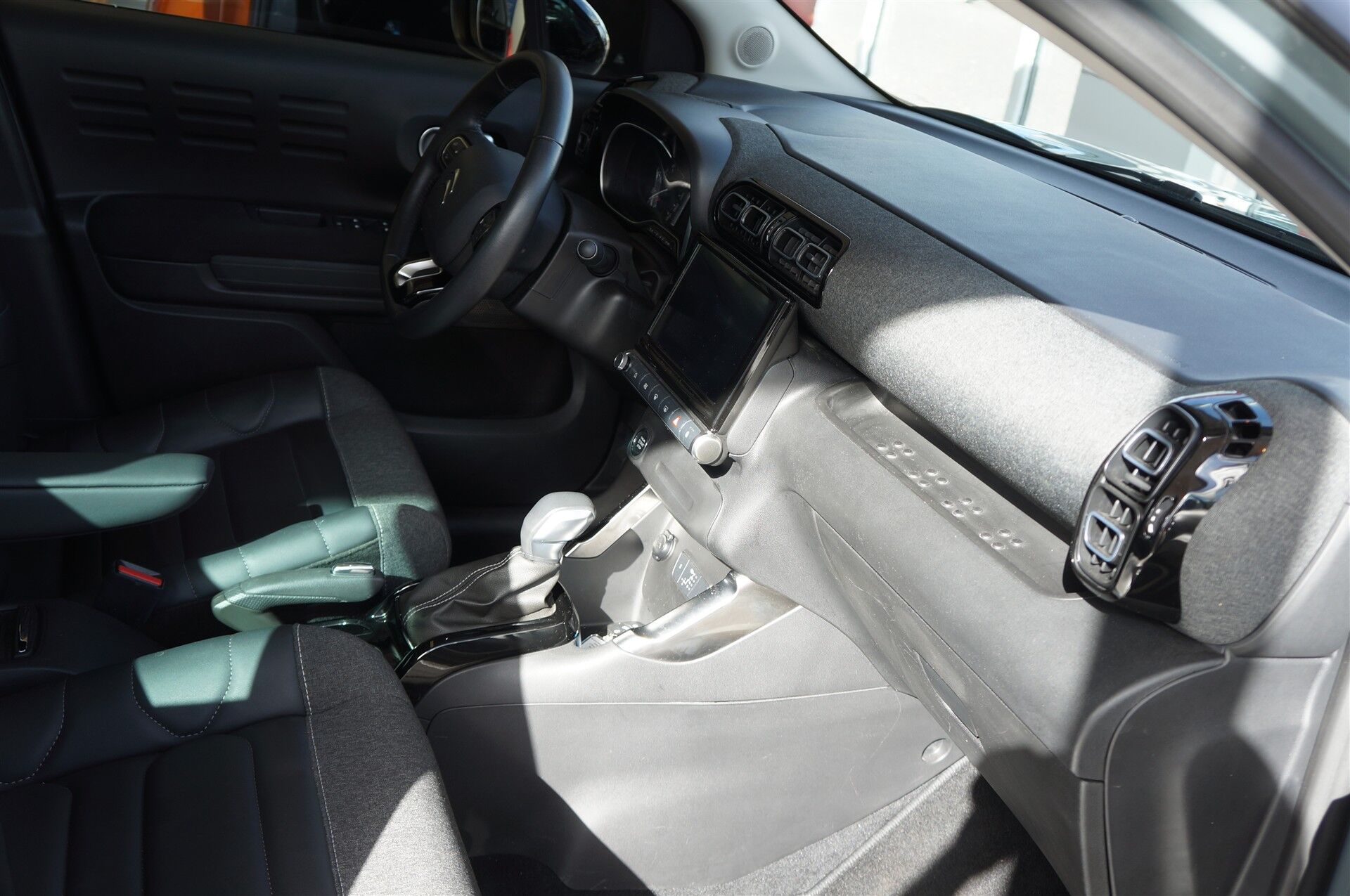Billede af Citroën C3 Aircross 1,2 PureTech Shine Sport EAT6 130HK 5d 6g Aut.
