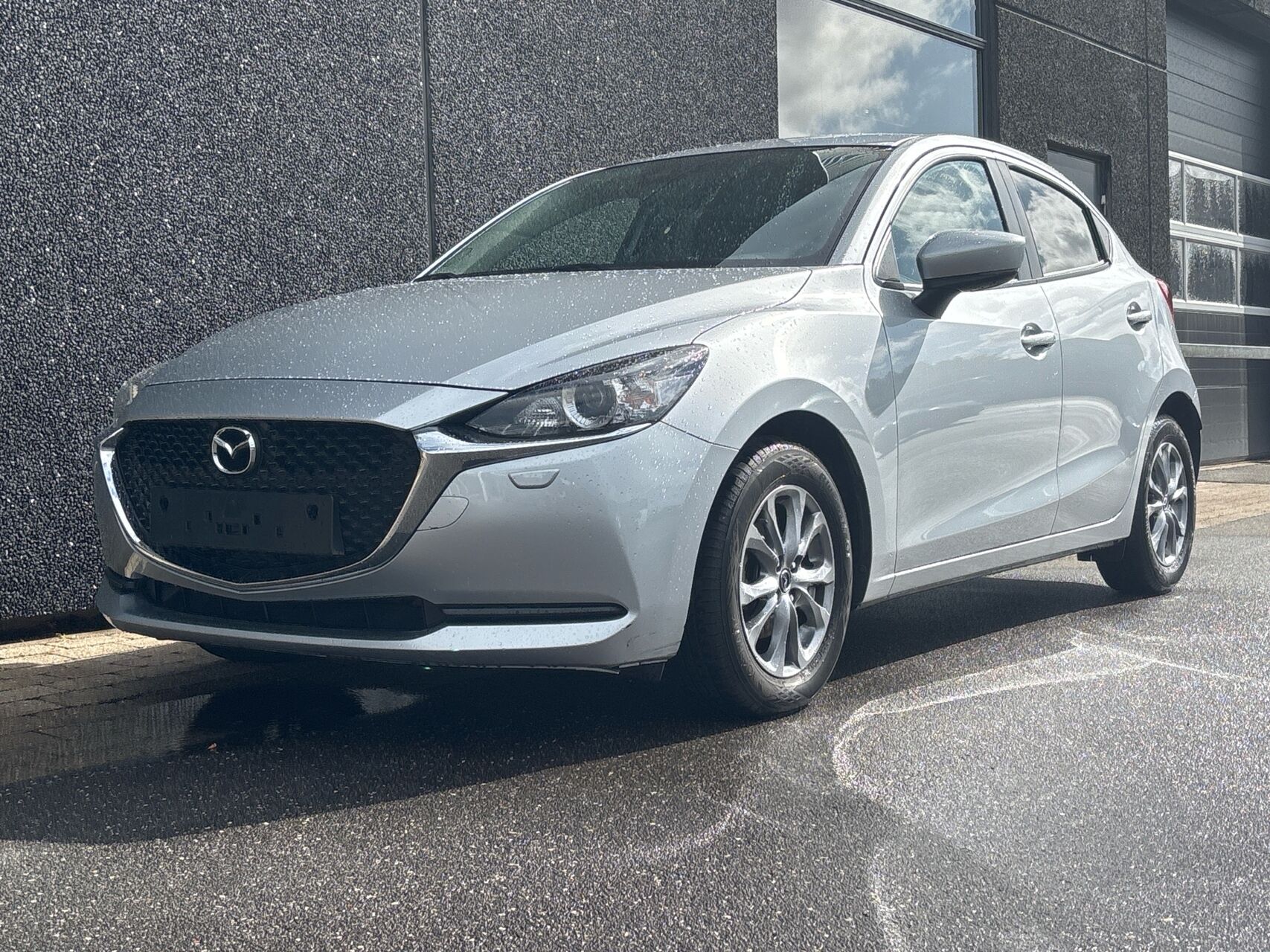 Billede af Mazda 2 1,5 Skyactiv-G Sky 90HK 5d 6g