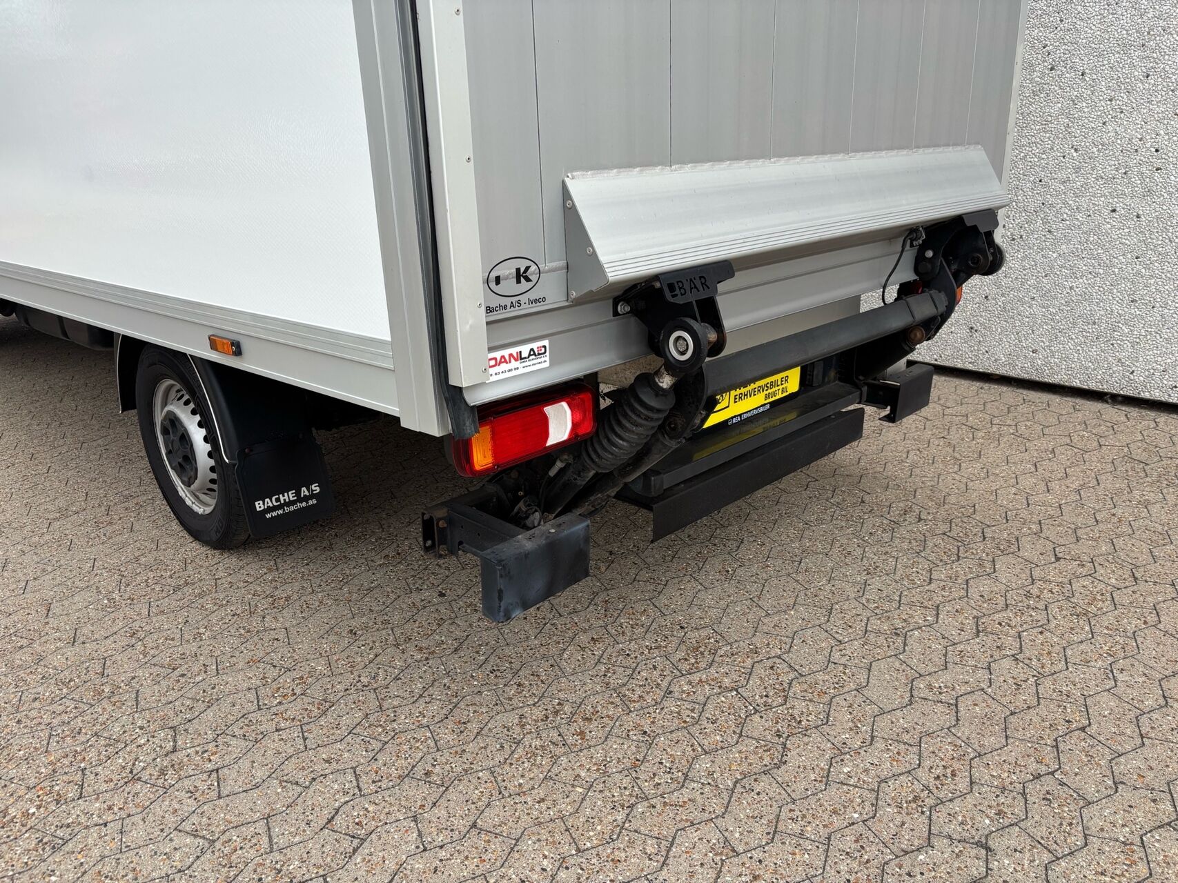 Billede af Iveco Daily 35S18 4200mm 3,0 D 180HK Ladv./Chas. 8g Aut.