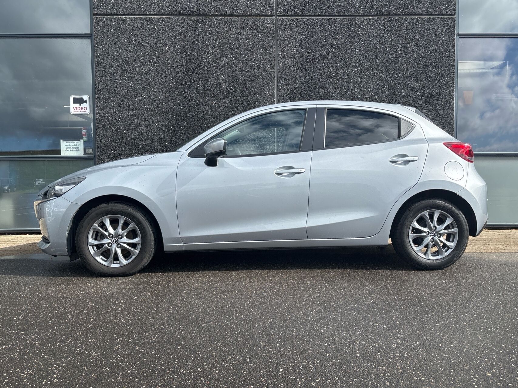 Billede af Mazda 2 1,5 Skyactiv-G Sky 90HK 5d 6g