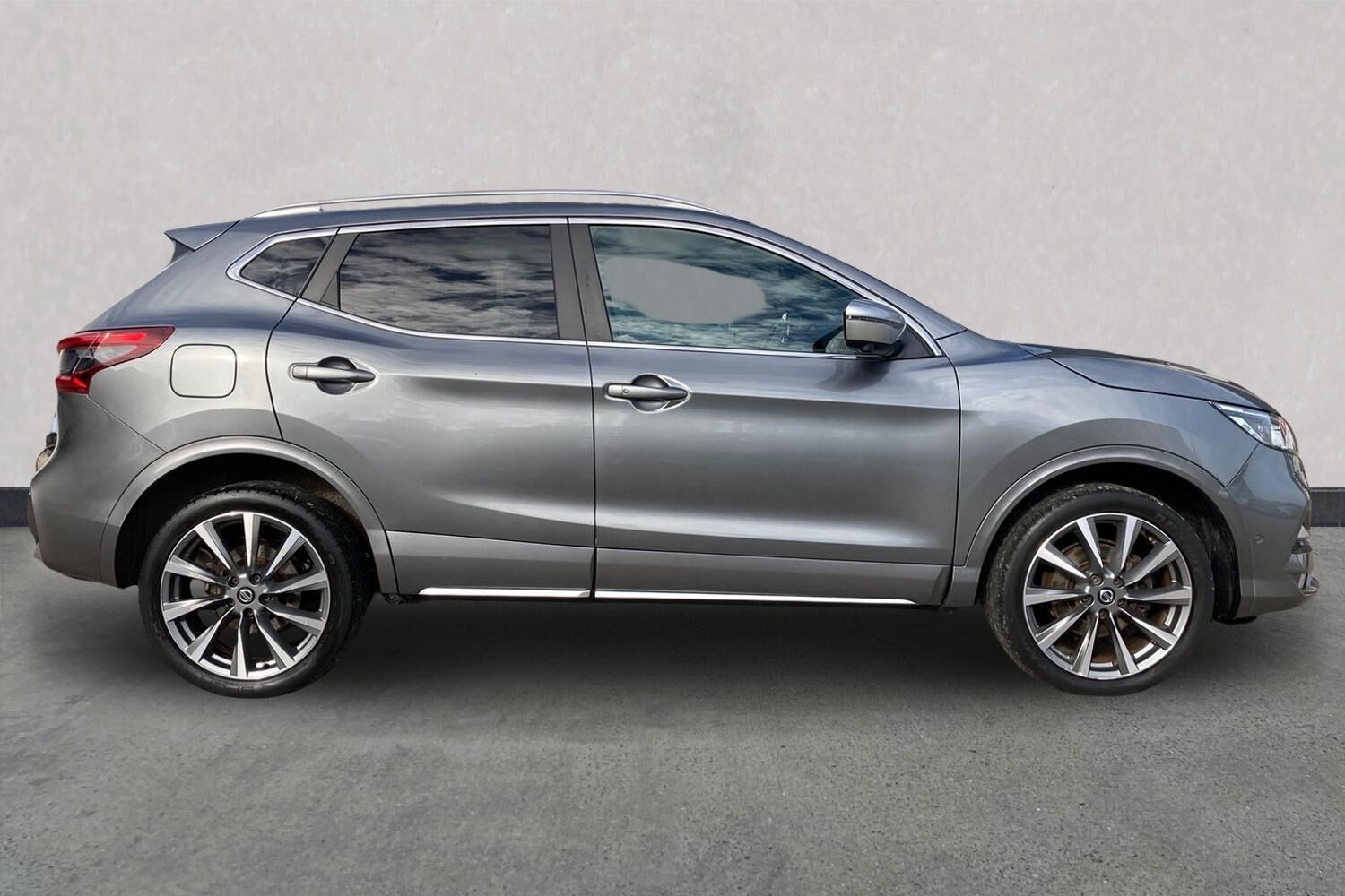 Billede af Nissan Qashqai 1,3 Dig-T Tekna+ DCT 160HK 5d 7g Aut.