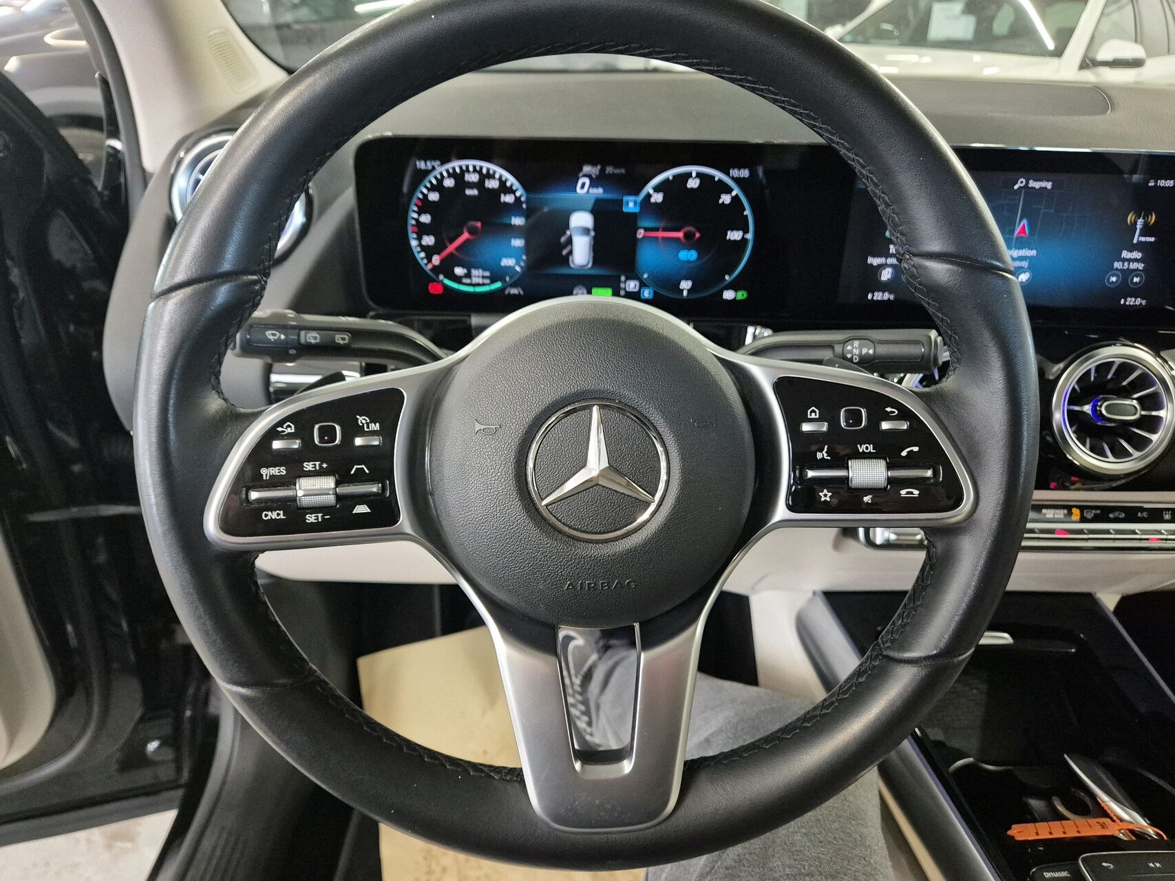 Billede af Mercedes-Benz EQA 350 EL 4Matic 292HK 5d Aut.