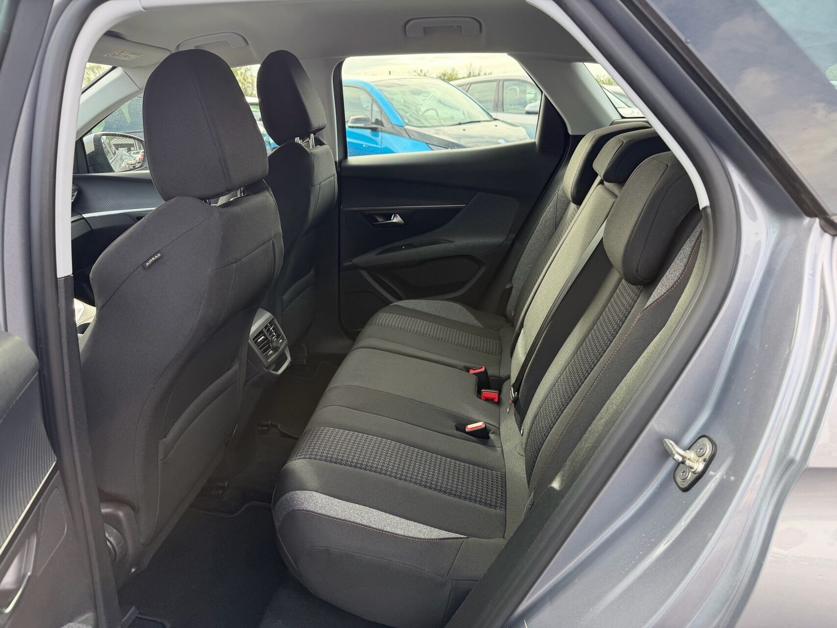 Billede af Peugeot 3008 1,2 PureTech Strike 130HK 5d 6g