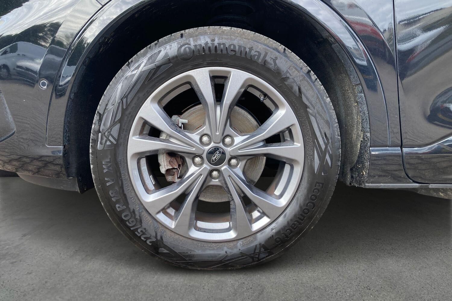 Billede af Ford Kuga 2,5 Plugin-hybrid ST-Line X CVT 225HK 5d Trinl. Gear