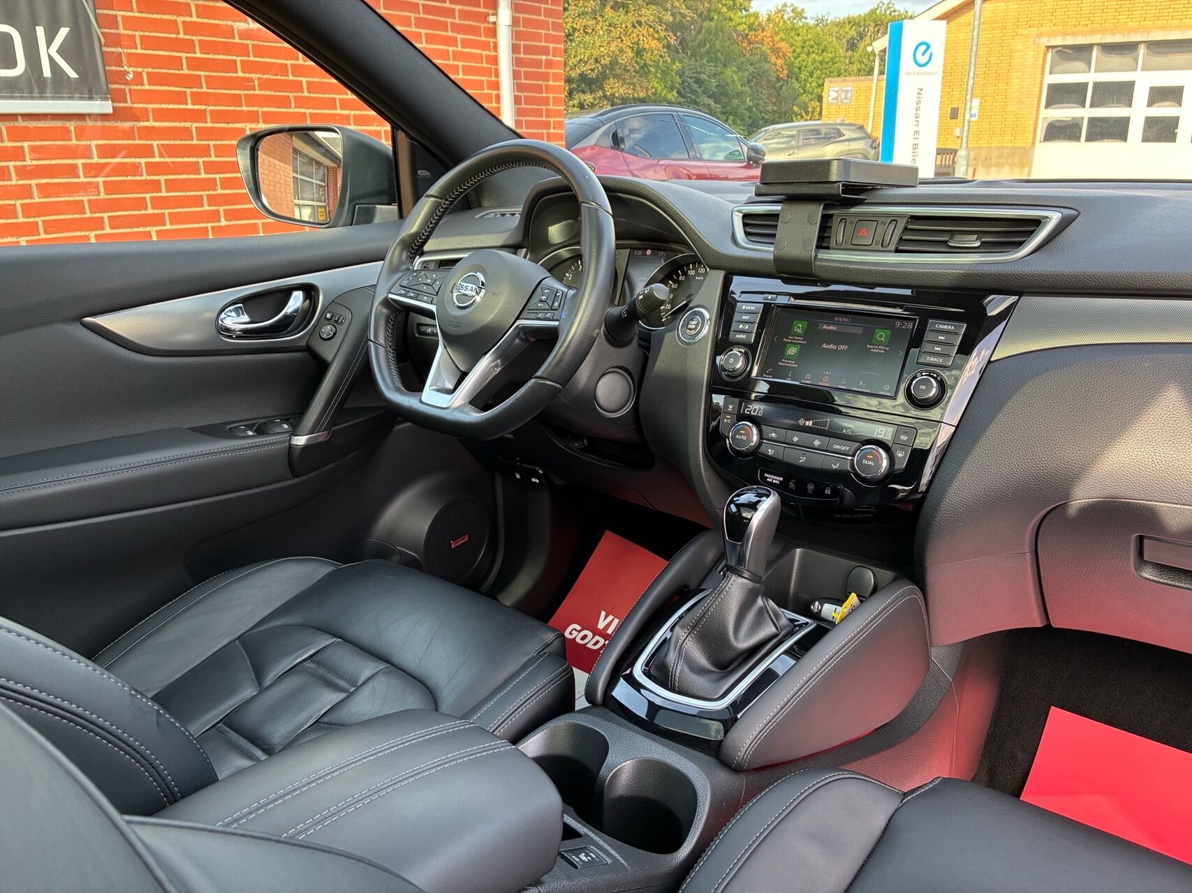 Billede af Nissan Qashqai 1,3 Dig-T Tekna+ NNC Display DCT 160HK 5d 7g Aut.