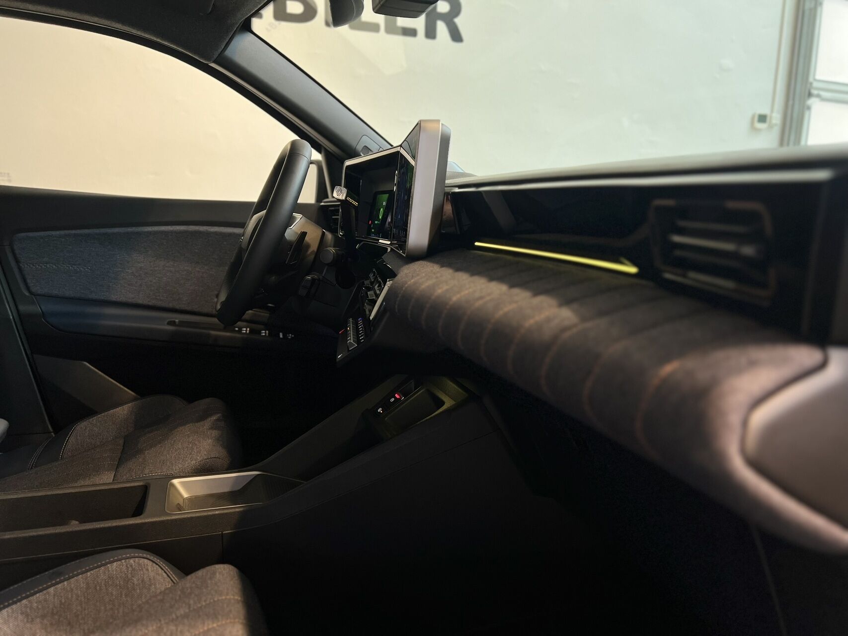 Billede af Renault 4 EL Techno 150HK 5d Aut.
