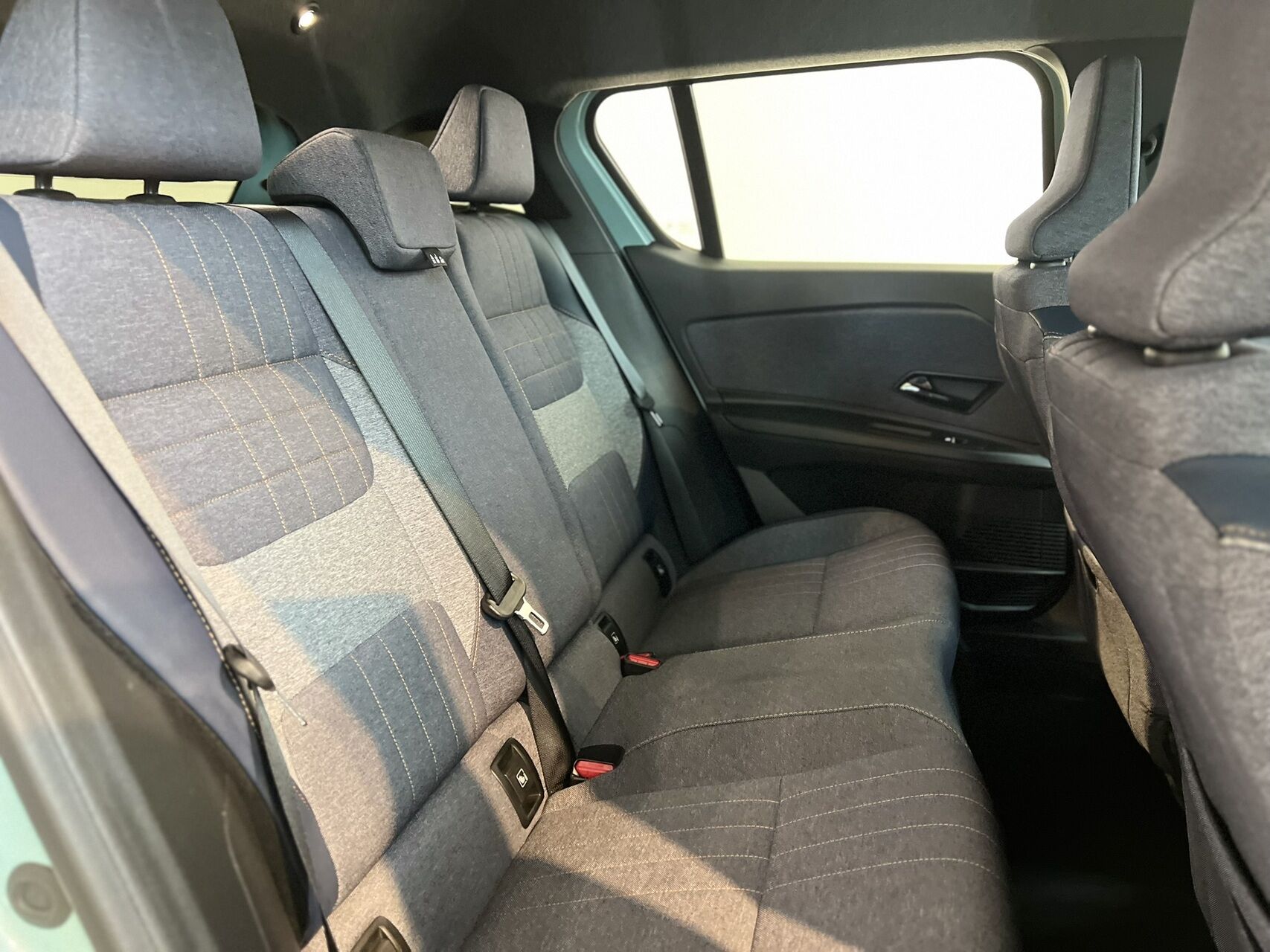 Billede af Renault 4 EL Techno 150HK 5d Aut.
