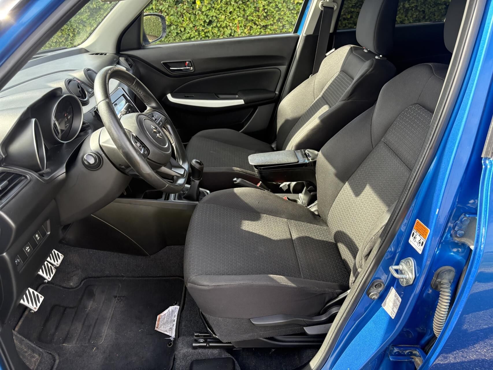 Billede af Suzuki Swift 1,2 Dualjet Club Xtra AEB 90HK 5d