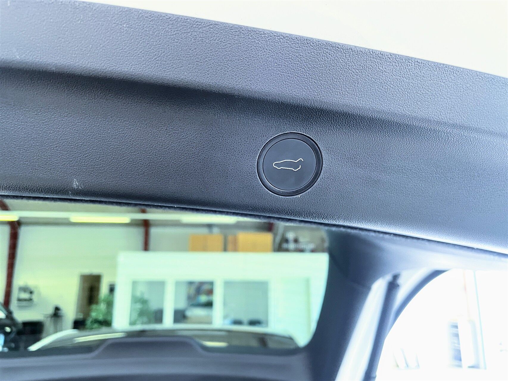 Billede af Tesla Model Y EL RWD 299HK 5d Aut.