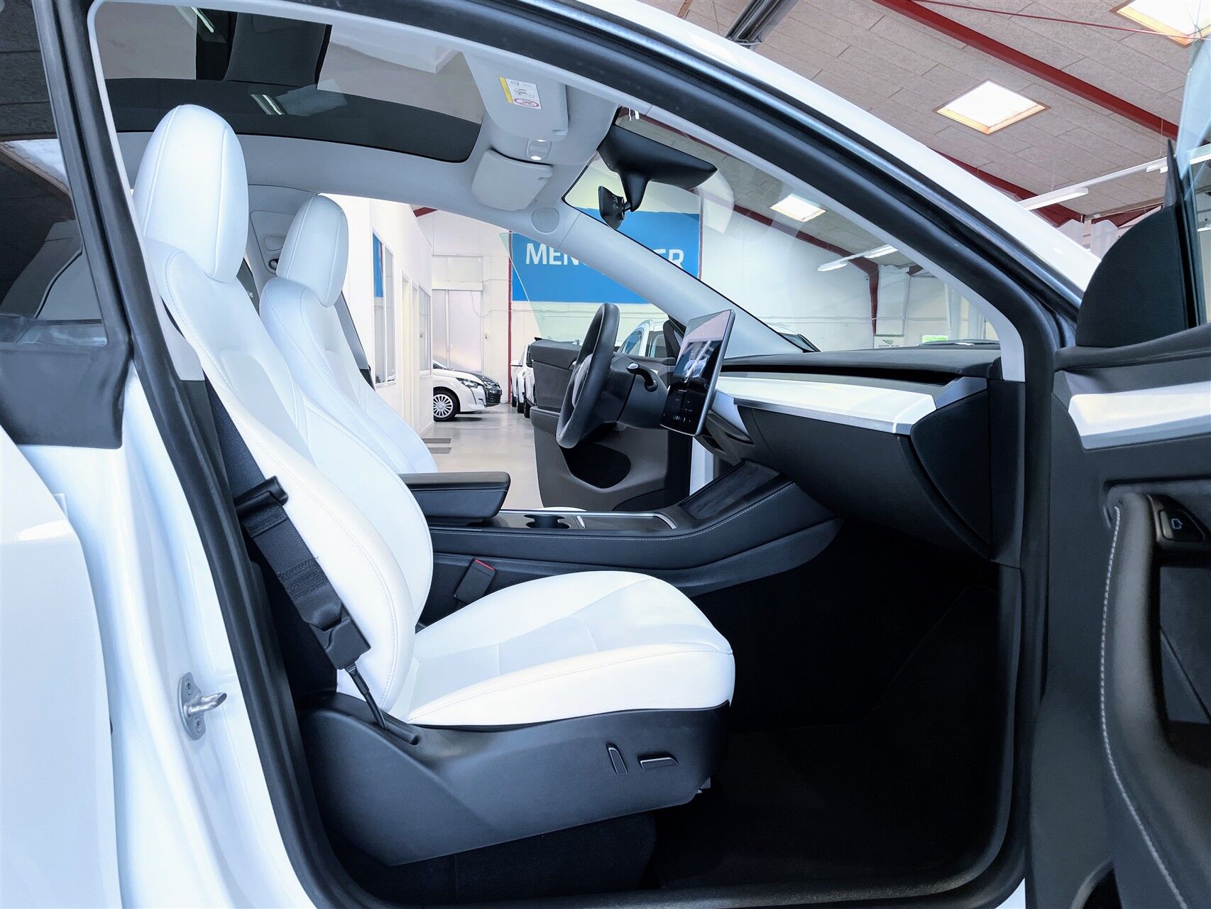 Billede af Tesla Model Y EL RWD 299HK 5d Aut.