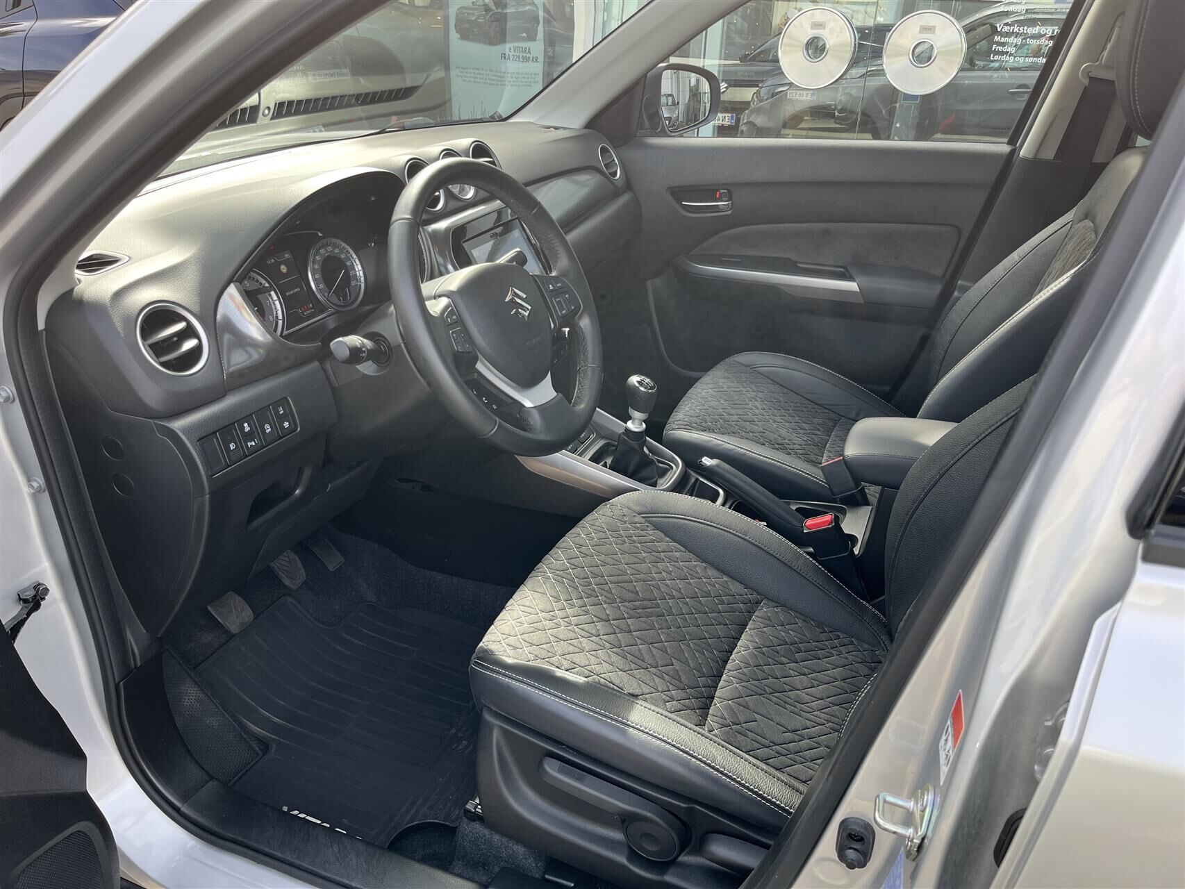 Billede af Suzuki Vitara 1,4 Boosterjet  Mild hybrid Adventure 129HK 5d 6g