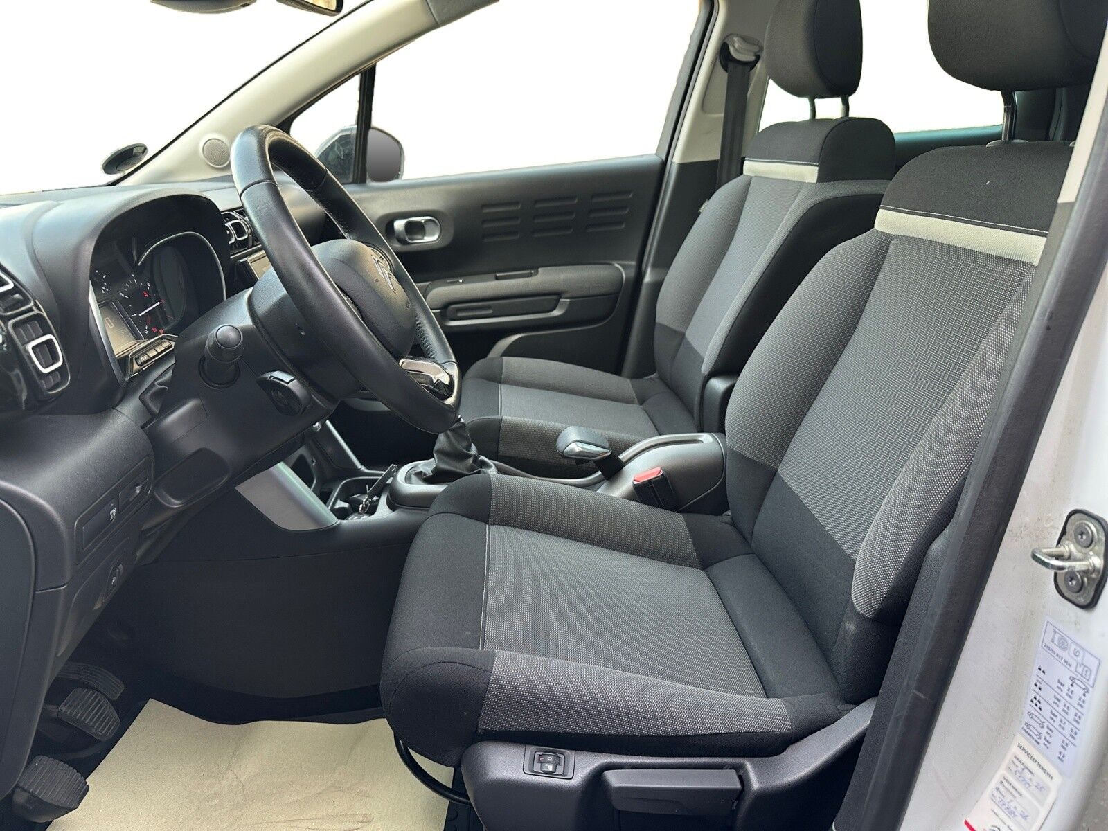 Billede af Citroën C3 Aircross 1,2 PureTech Shine Sport 110HK 5d