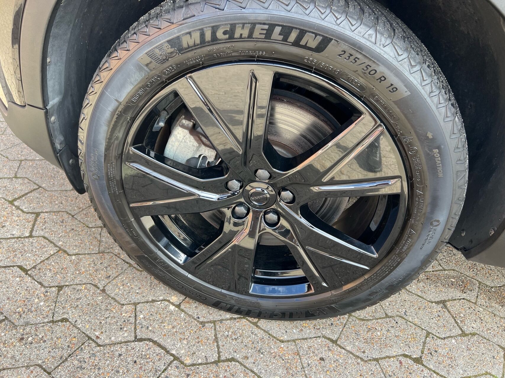 Billede af Volvo XC40 P8 Recharge Twin R-design AWD 408HK 5d Aut.