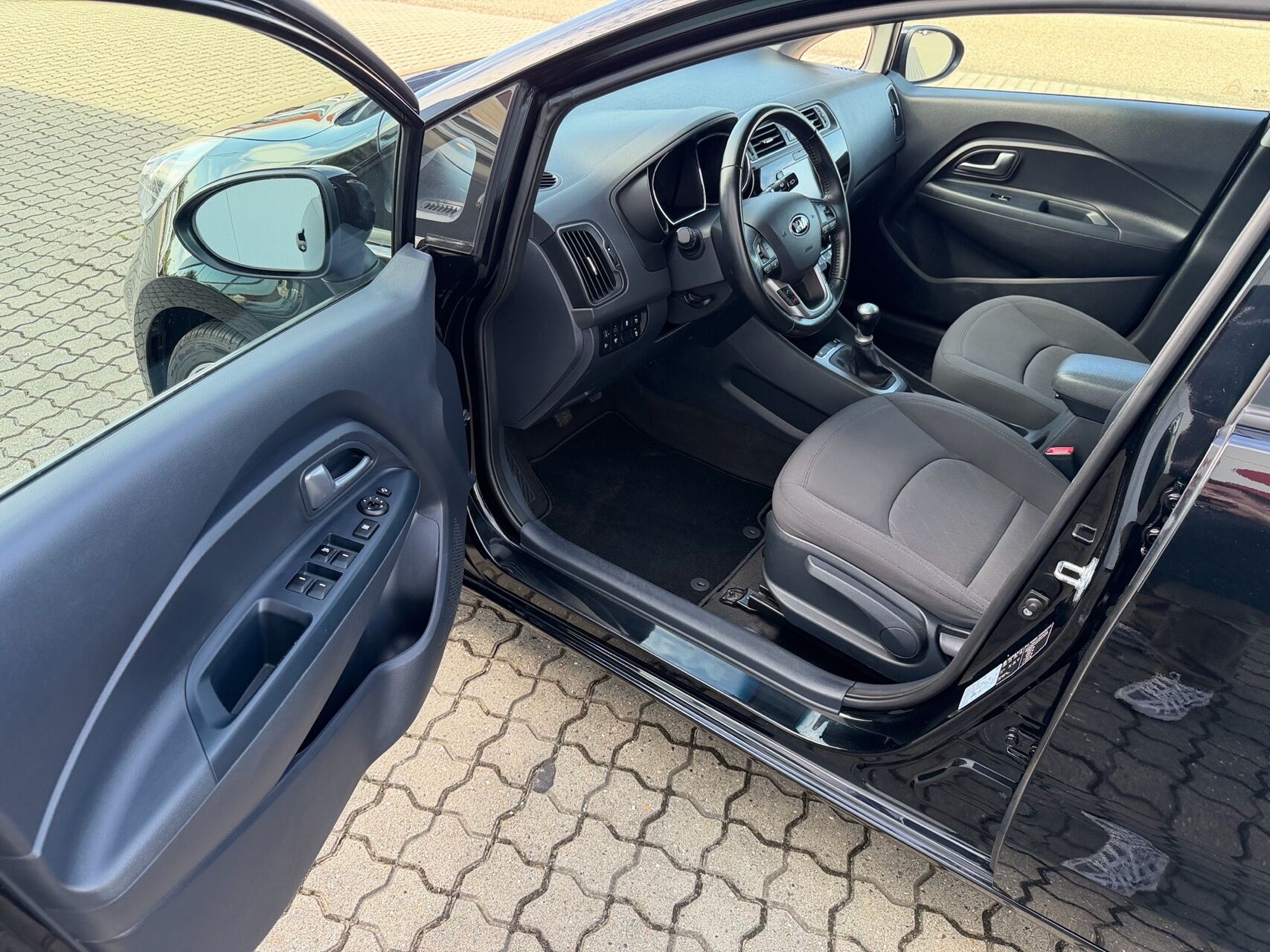 Billede af Kia Rio 1,2 Limited 85HK 5d