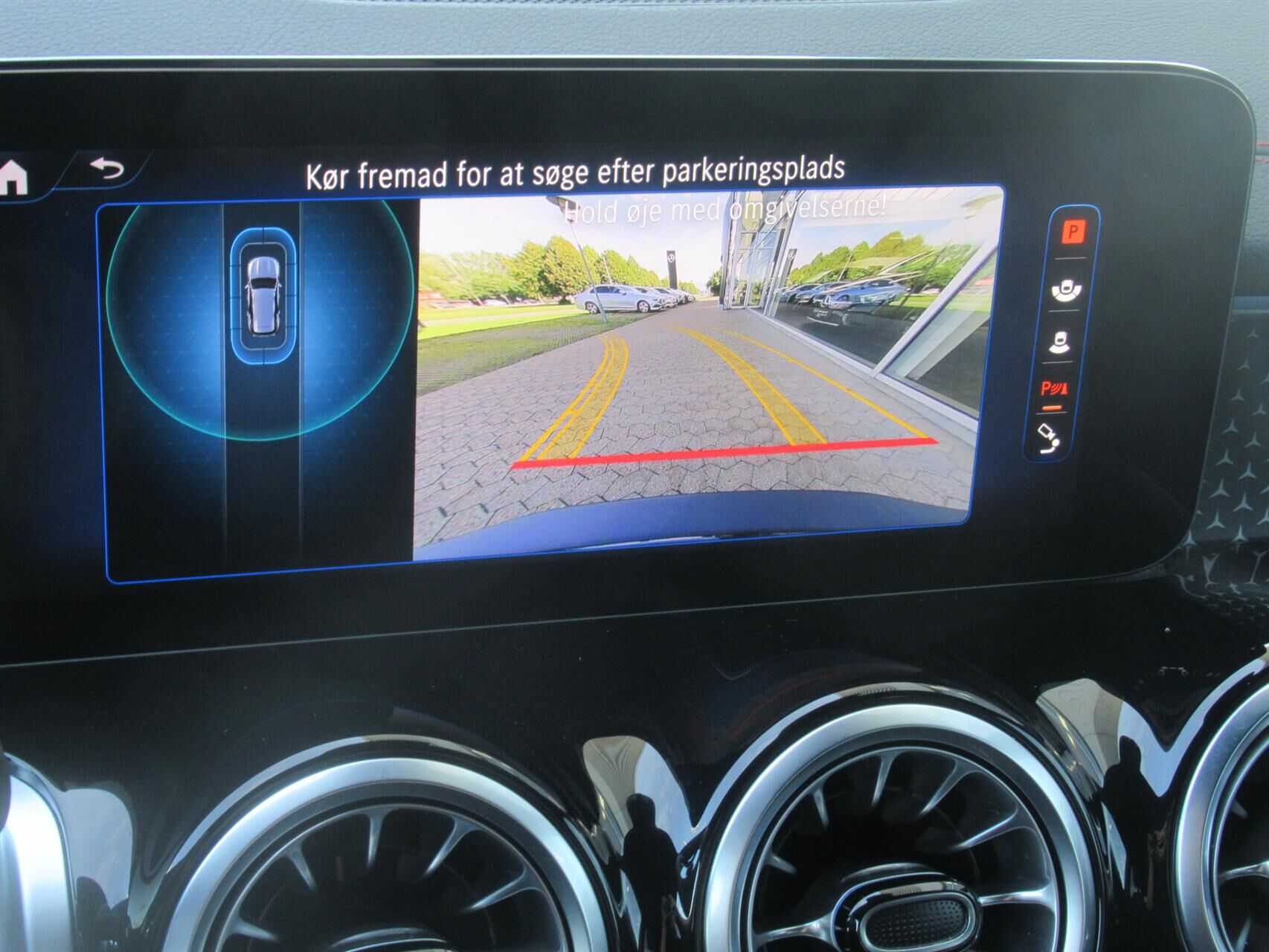 Billede af Mercedes-Benz EQB 250+ EL AMG Advance 190HK 5d Aut.