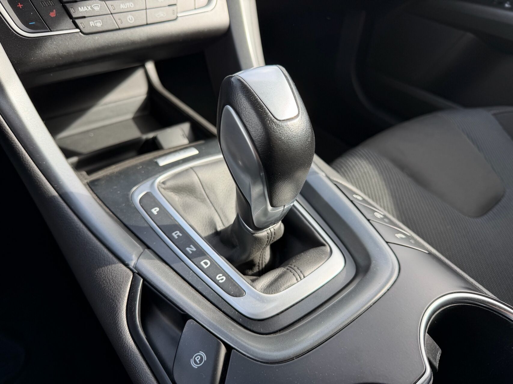 Billede af Ford Mondeo 2,0 TDCi Titanium Powershift 180HK Stc 6g Aut.