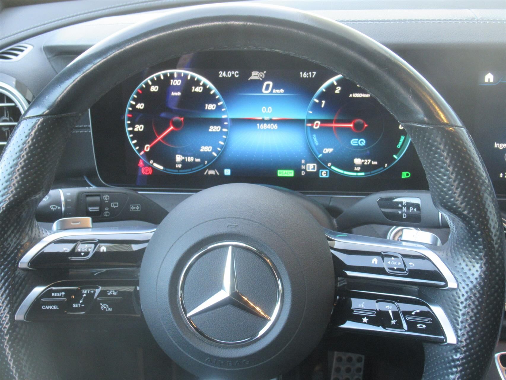 Billede af Mercedes-Benz E300 de T 2,0 Plugin-hybrid AMG Line 9G-Tronic 306HK Stc Aut.