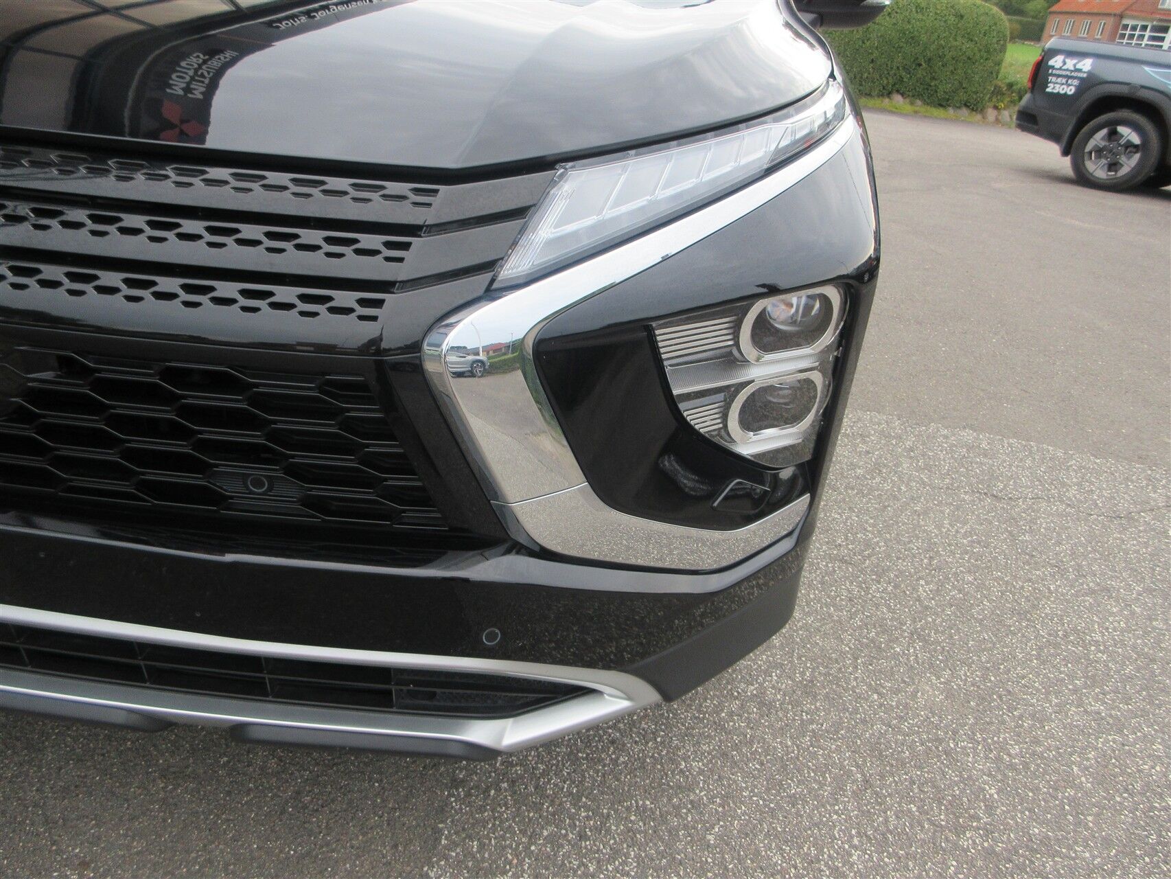 Billede af Mitsubishi Eclipse Cross 2,4 Plugin-hybrid Sport Tech 4WD 188HK 5d Trinl. Gear