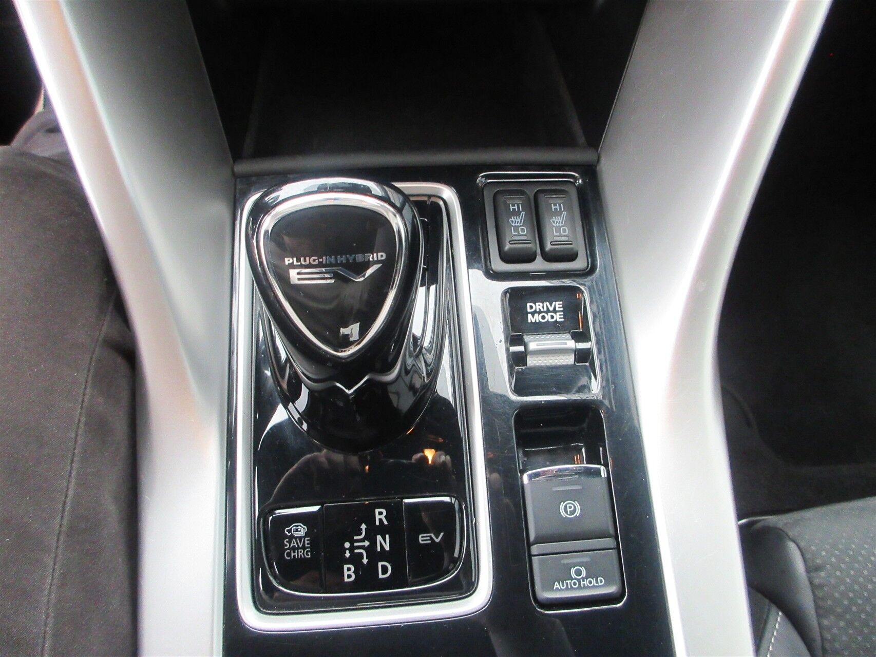 Billede af Mitsubishi Eclipse Cross 2,4 Plugin-hybrid Sport Tech 4WD 188HK 5d Trinl. Gear