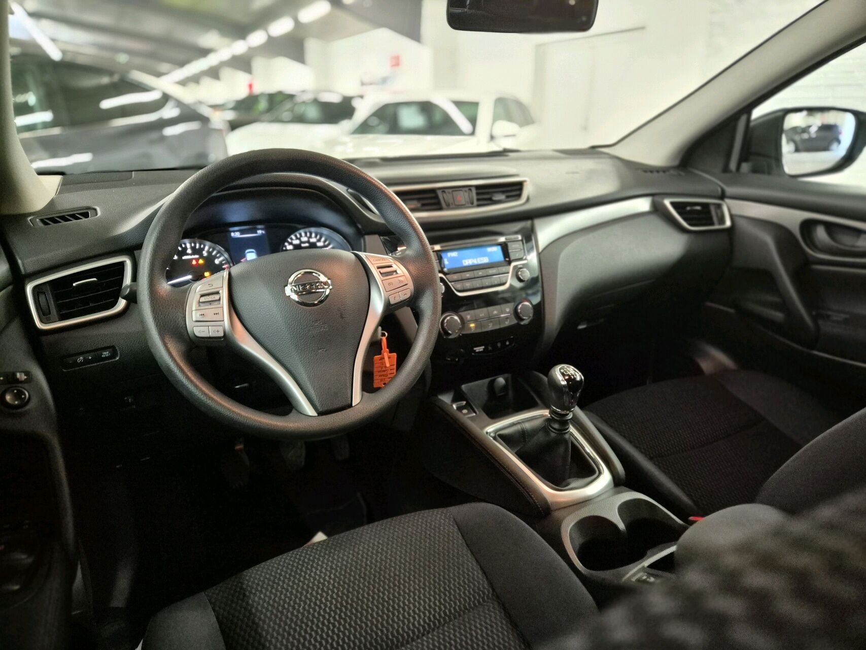 Billede af Nissan Qashqai 1,2 Dig-T Visia 4x2 115HK 5d 6g